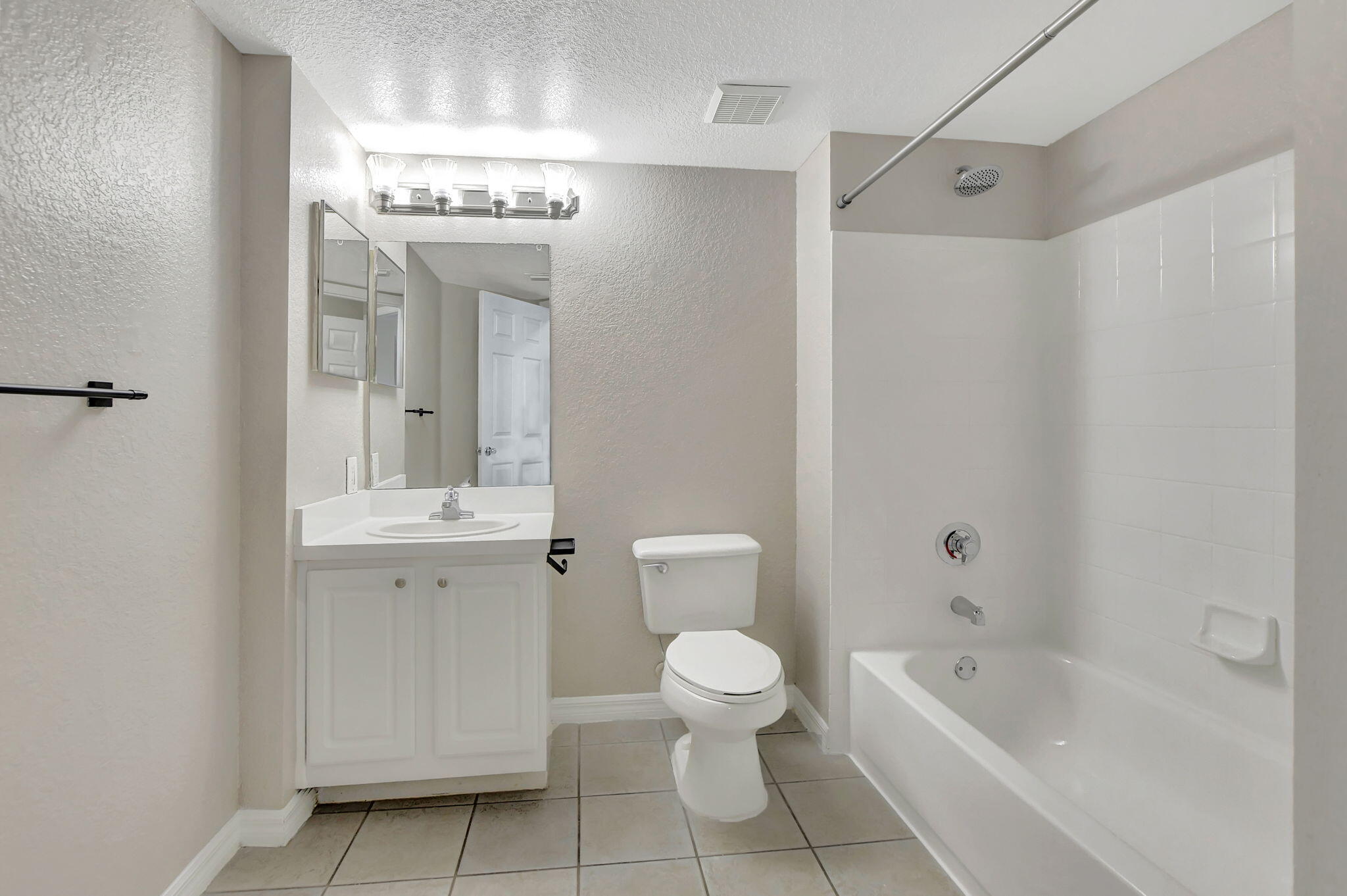 15095 Michelangelo Boulevard 304