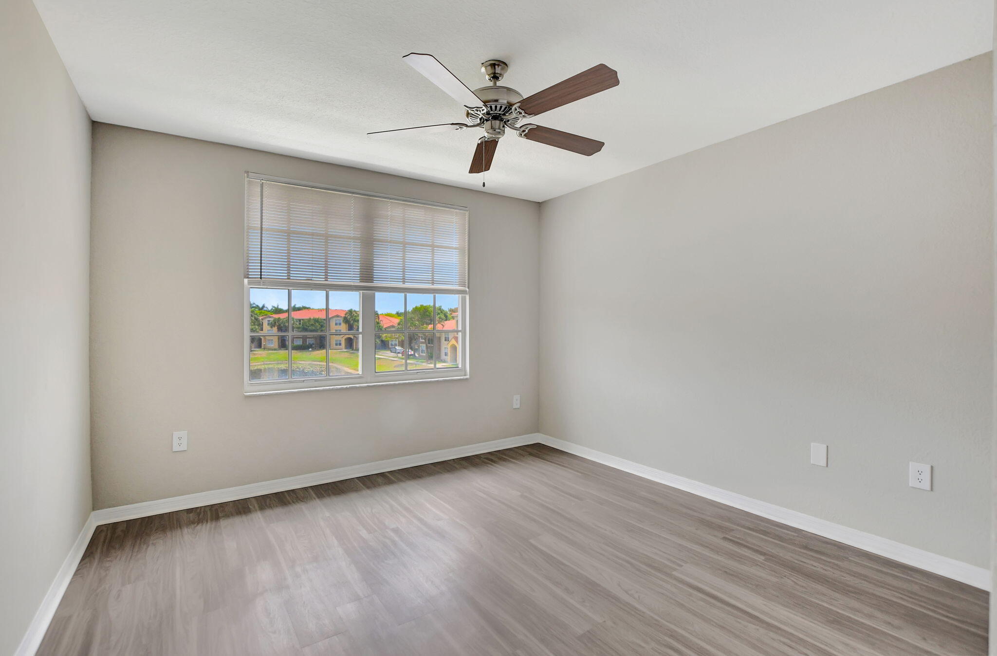 15095 Michelangelo Boulevard 304