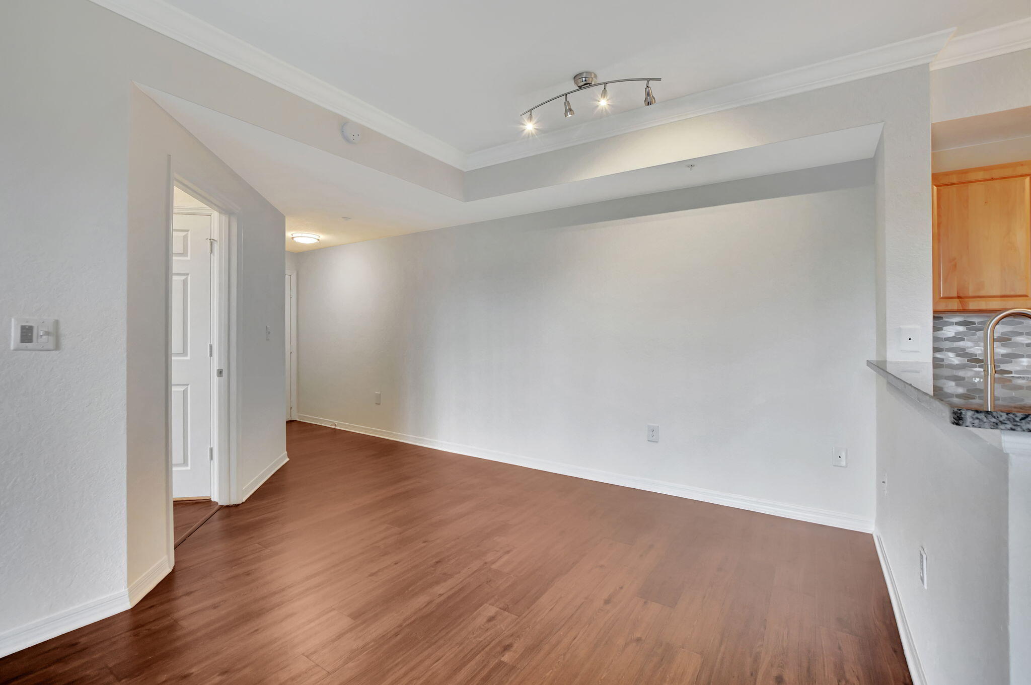 15105 Michelangelo Boulevard 106