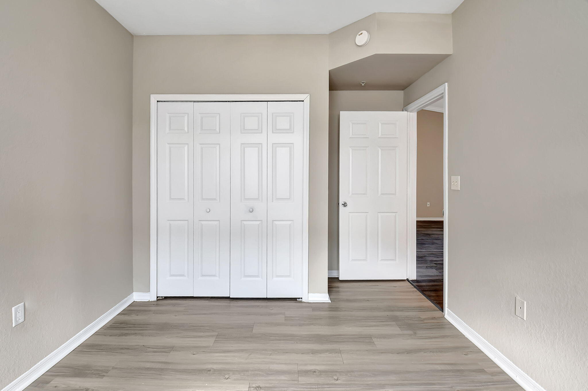 15085 Michelangelo Boulevard 201