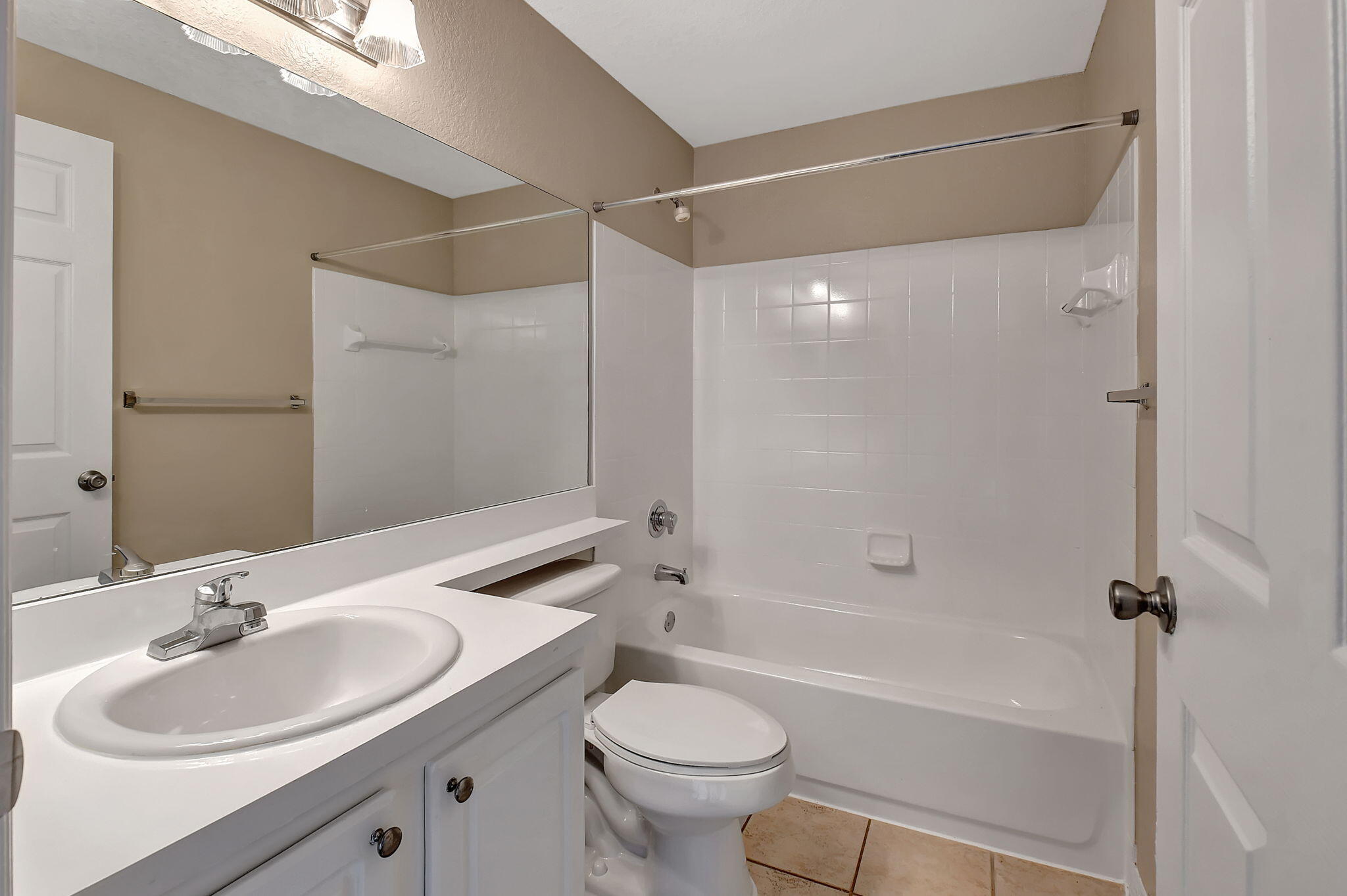 15085 Michelangelo Boulevard 201