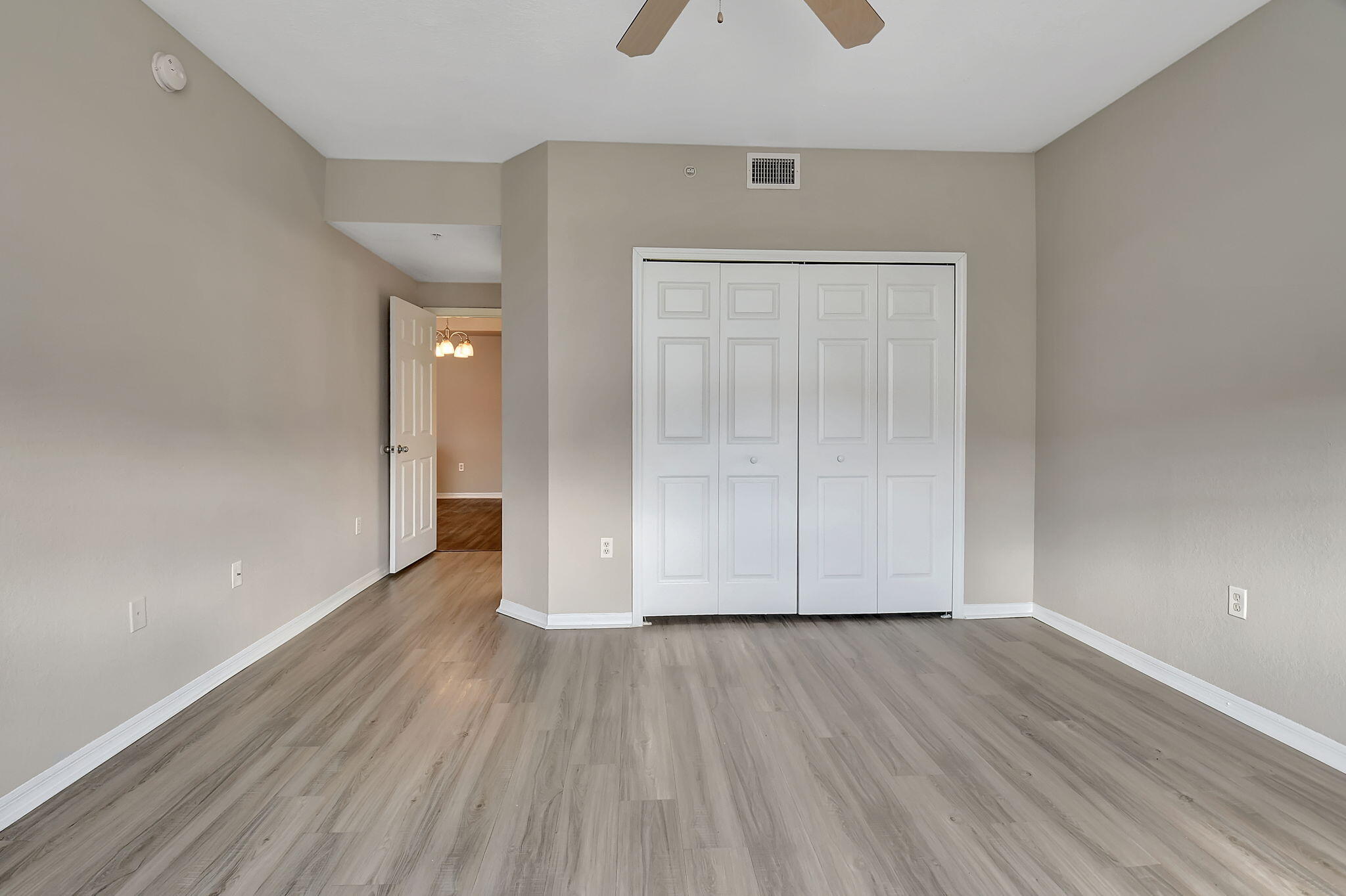 15085 Michelangelo Boulevard 201