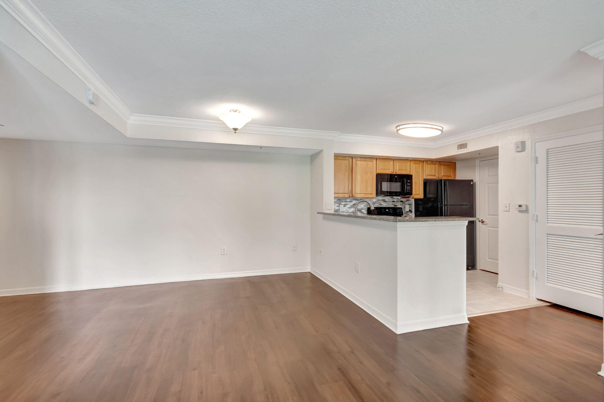 15155 Michelangelo Boulevard 106