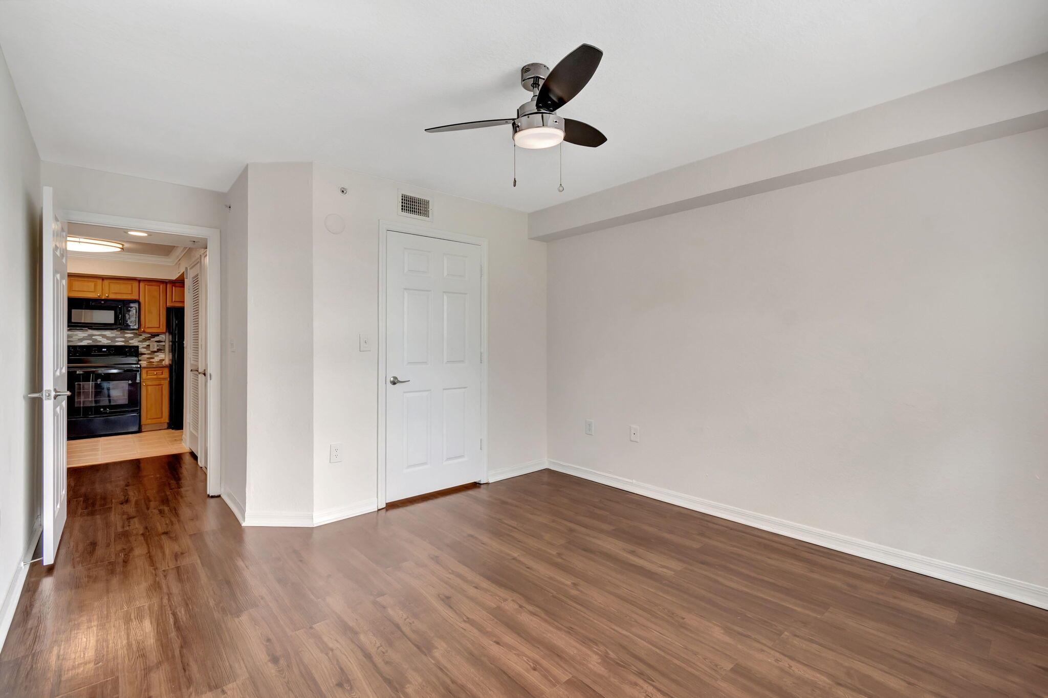 15155 Michelangelo Boulevard 106