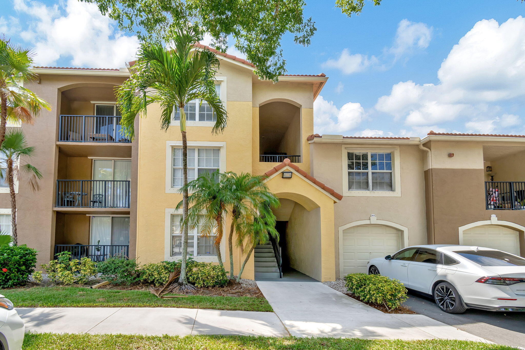 15155 Michelangelo Boulevard 106
