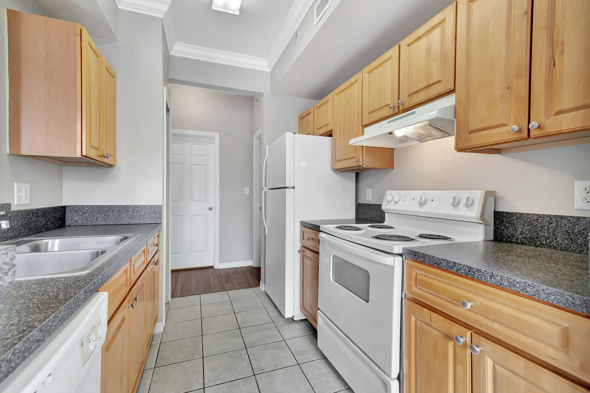 15045 Michelangelo Boulevard 207