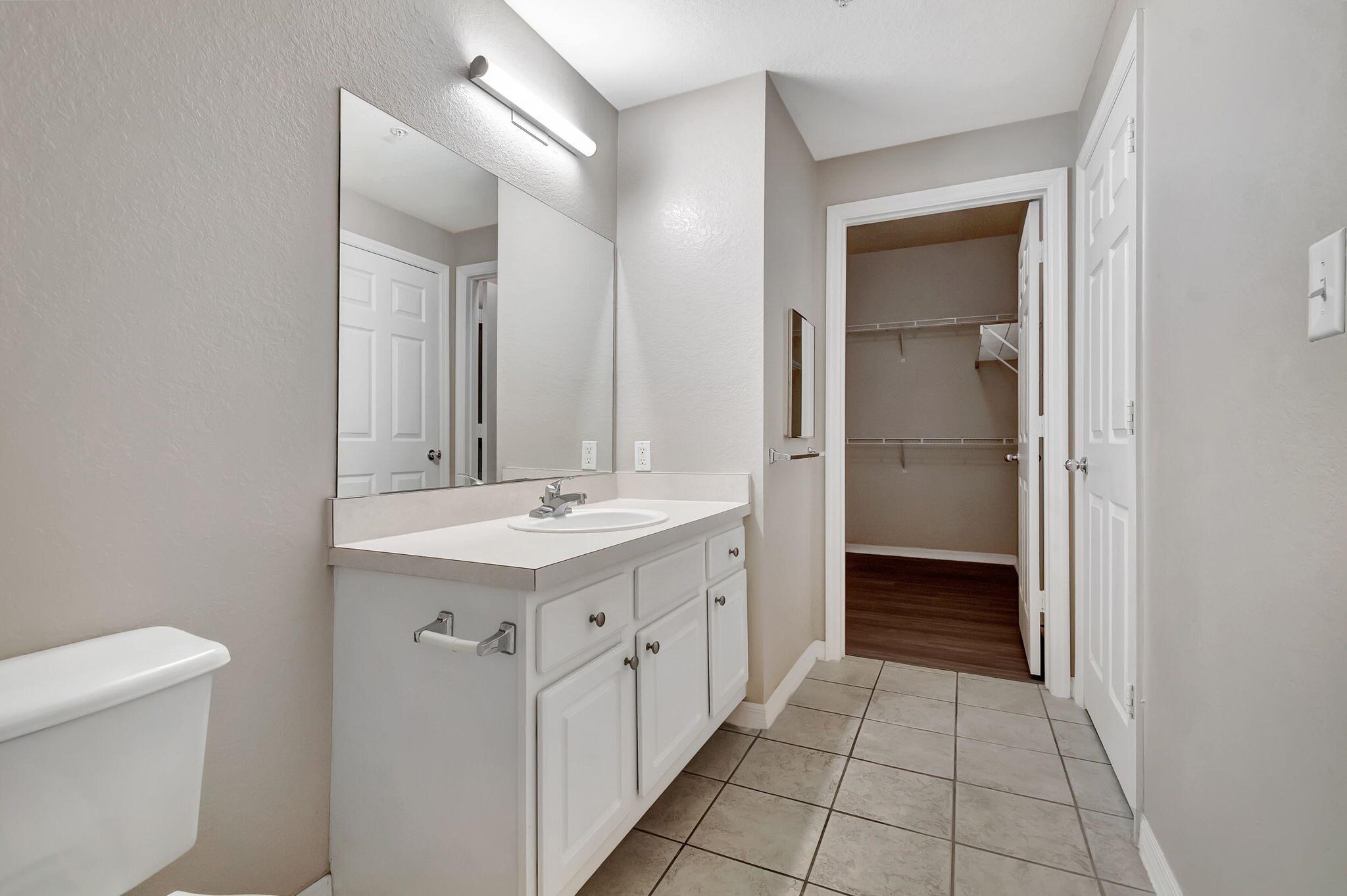 15045 Michelangelo Boulevard 207