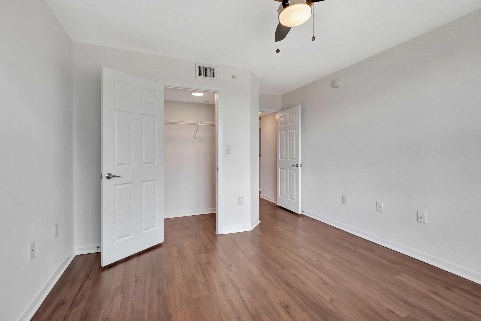 15135 Michelangelo Boulevard 305