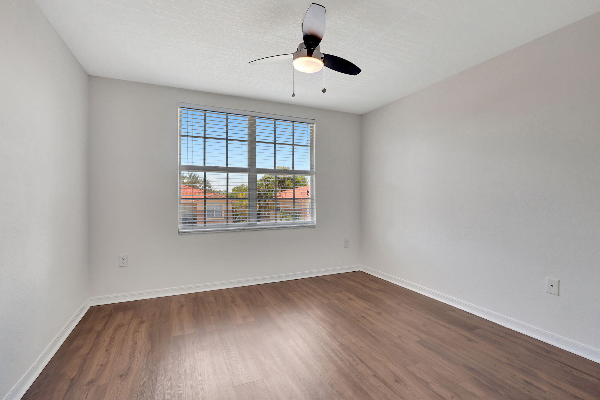 15135 Michelangelo Boulevard 305