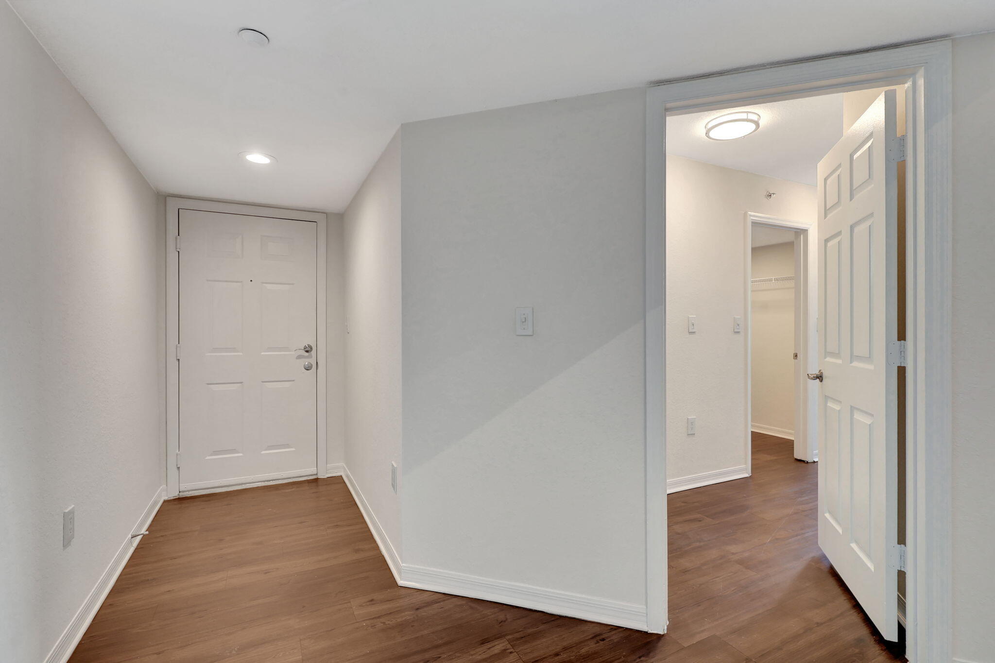 15135 Michelangelo Boulevard 305