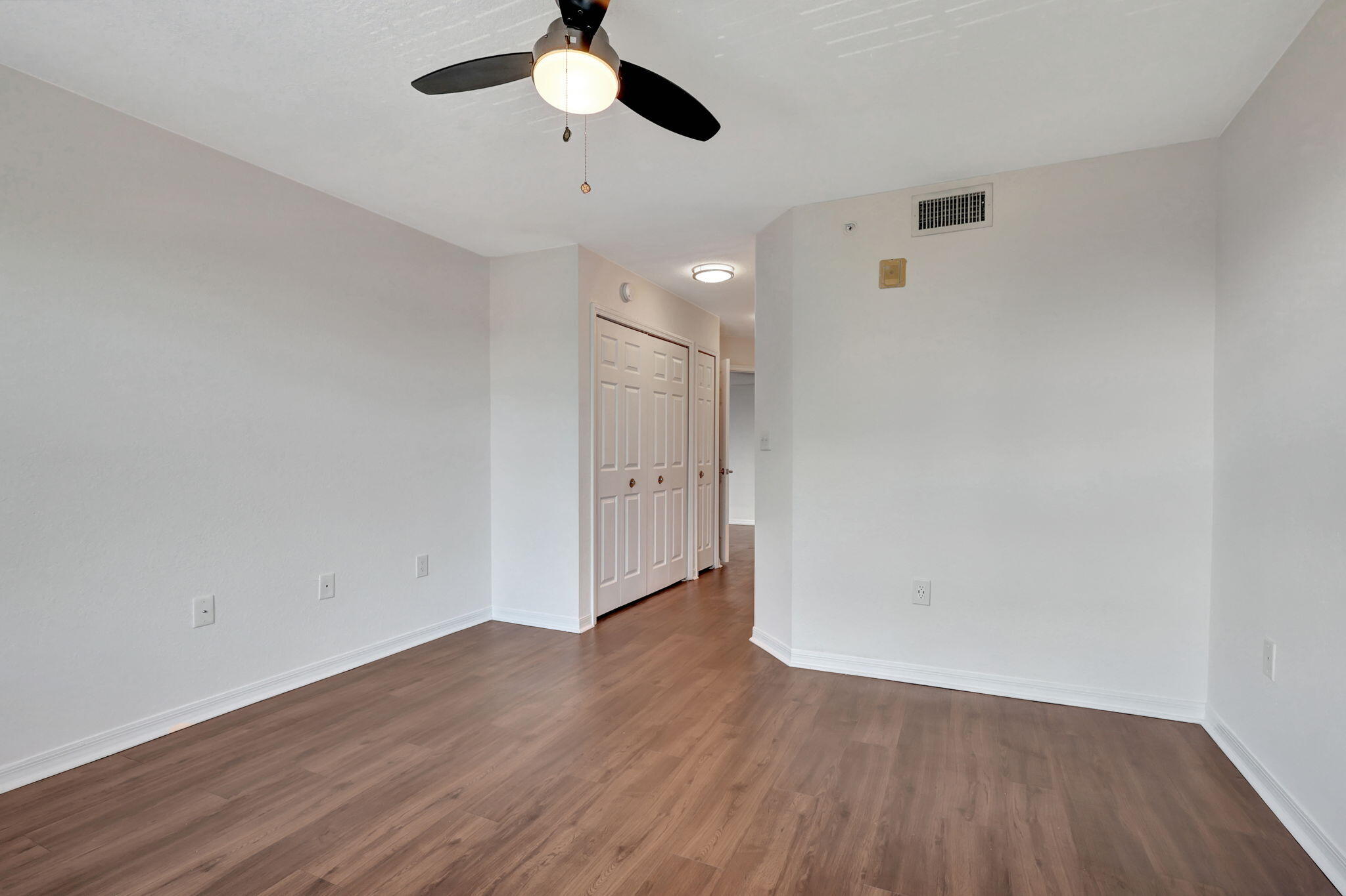 15135 Michelangelo Boulevard 305