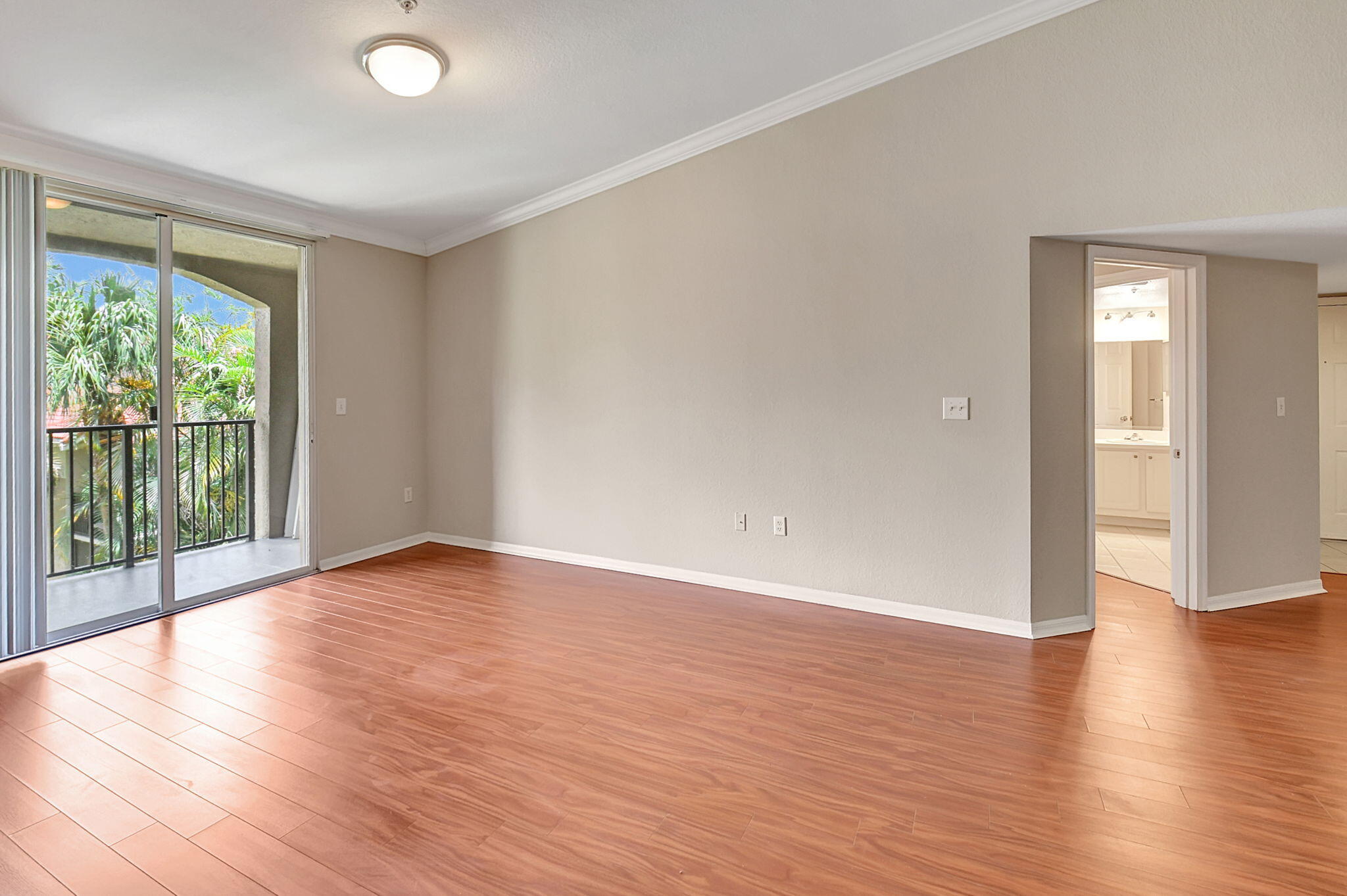 15155 Michelangelo Boulevard 306
