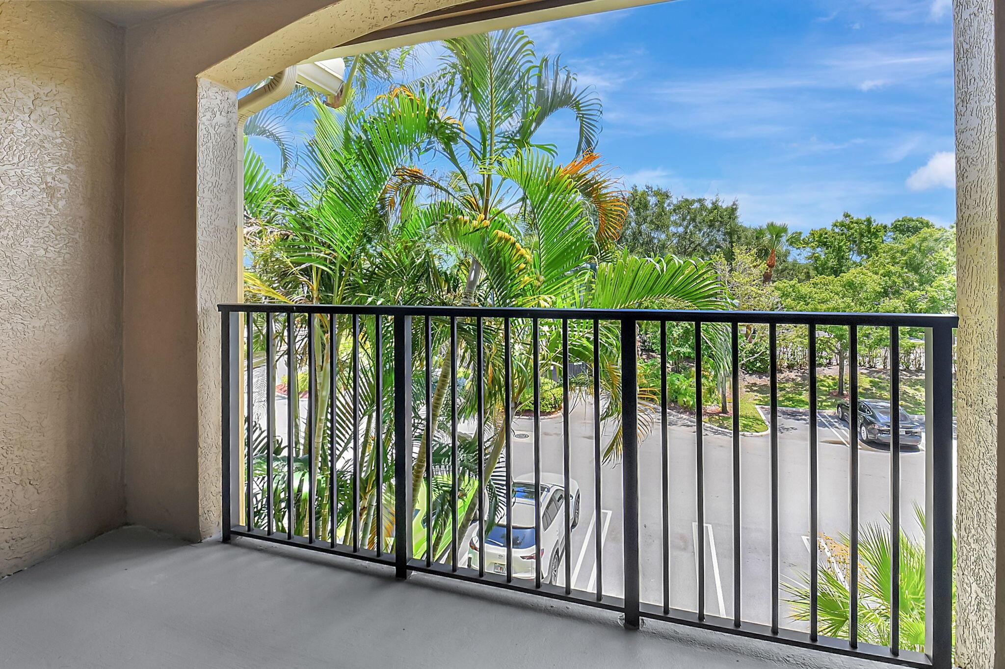 15185 Michelangelo Boulevard 305