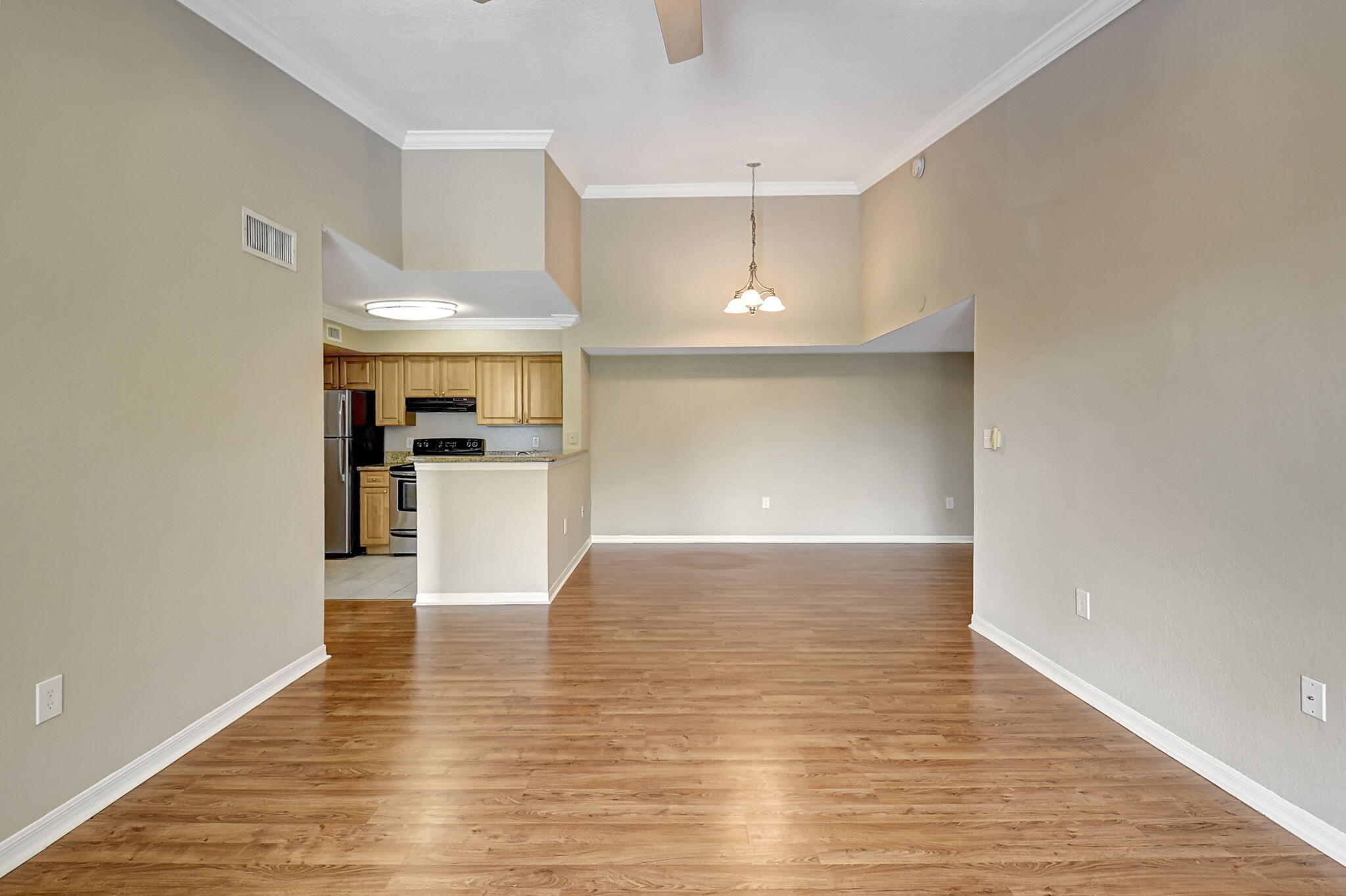 15185 Michelangelo Boulevard 305