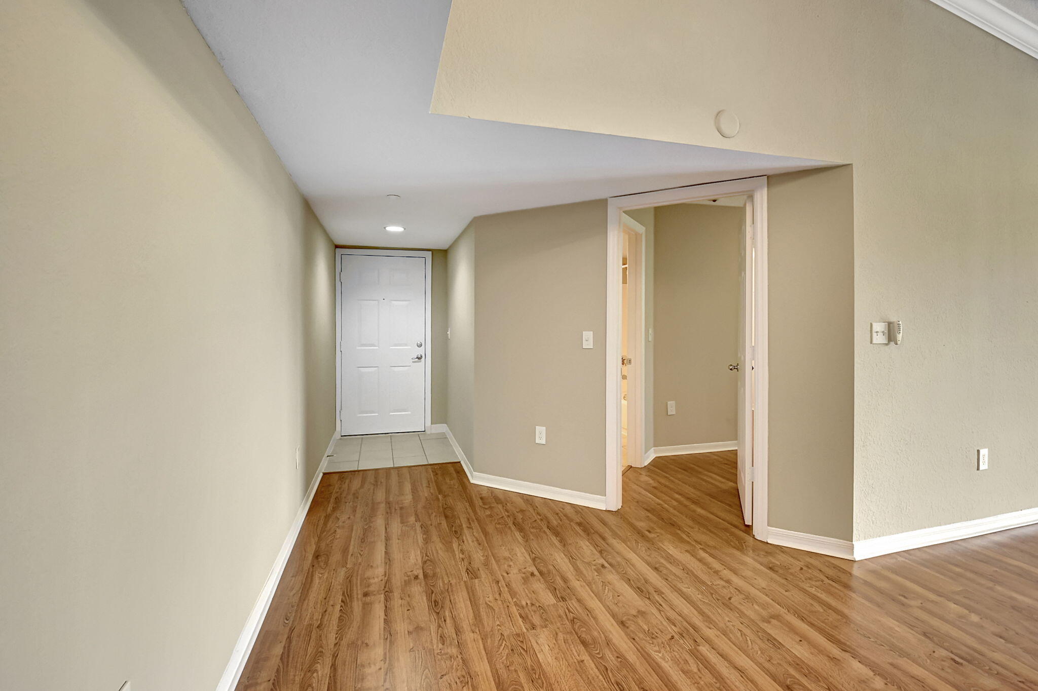 15185 Michelangelo Boulevard 305