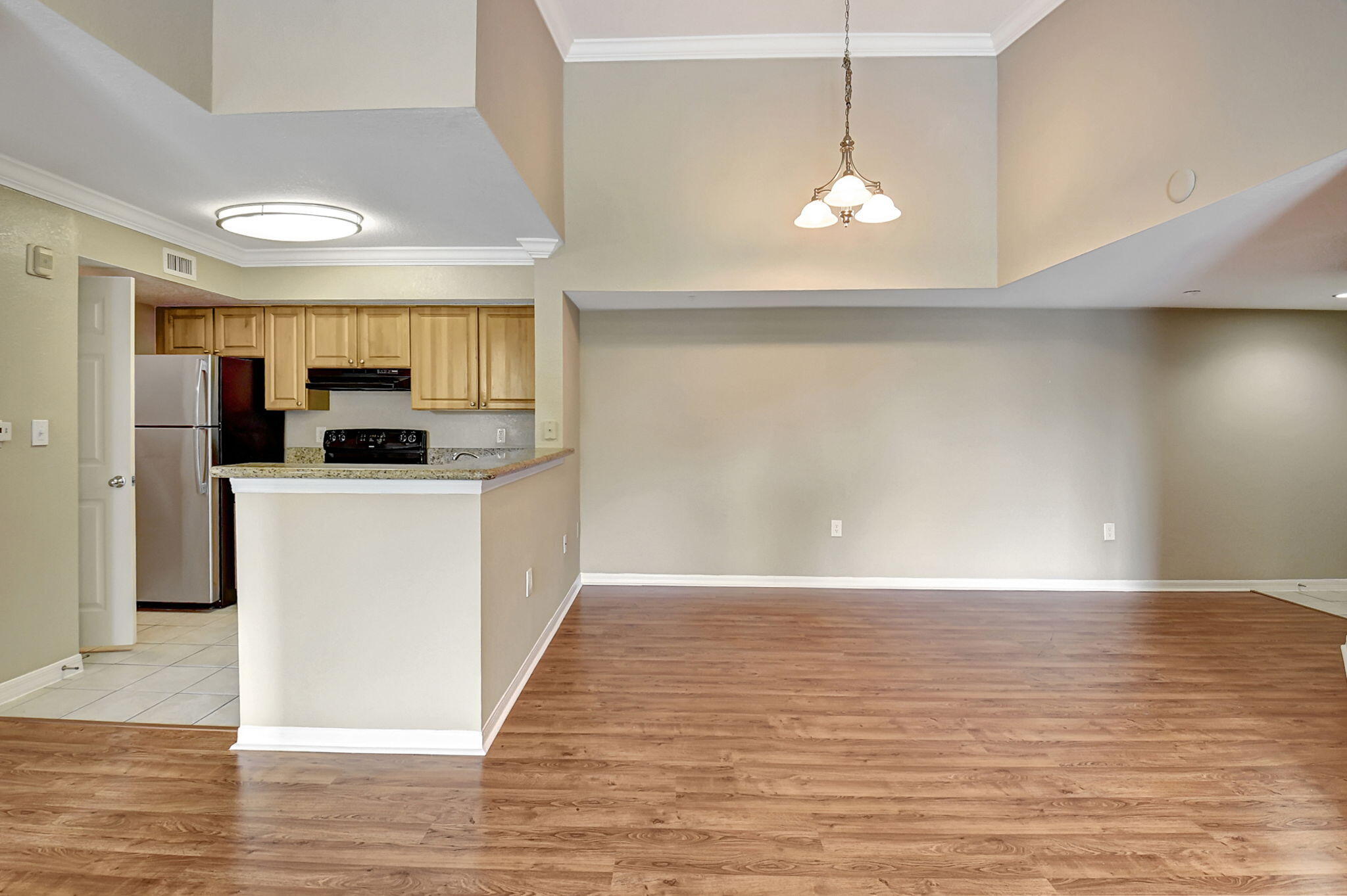 15185 Michelangelo Boulevard 305