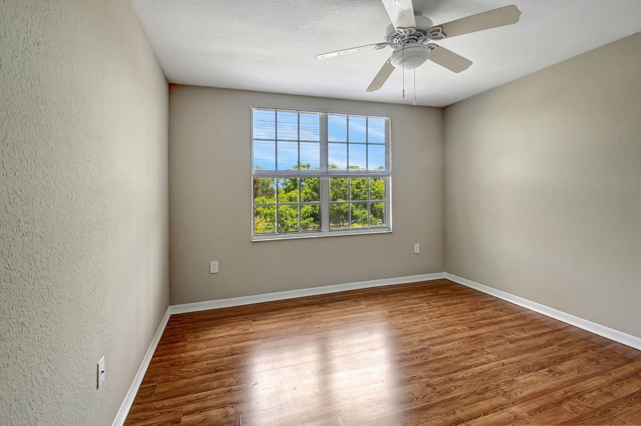 15185 Michelangelo Boulevard 305