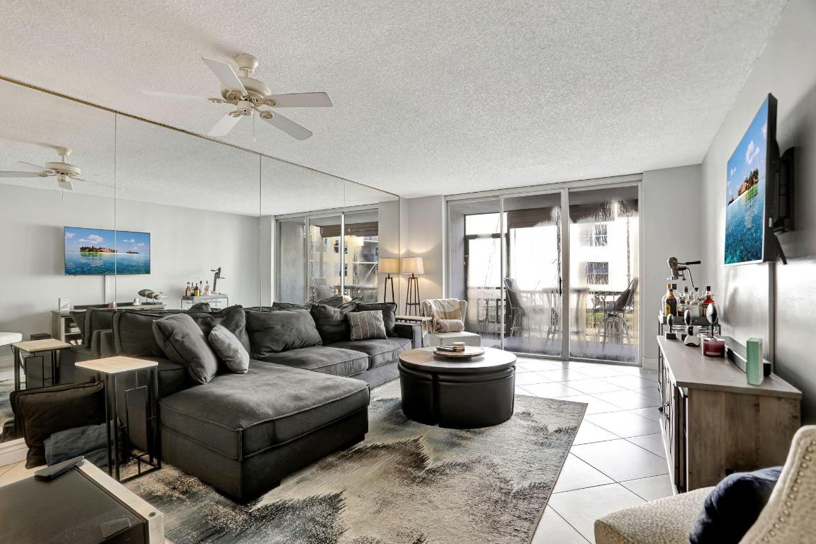 777 S Federal Highway 103k