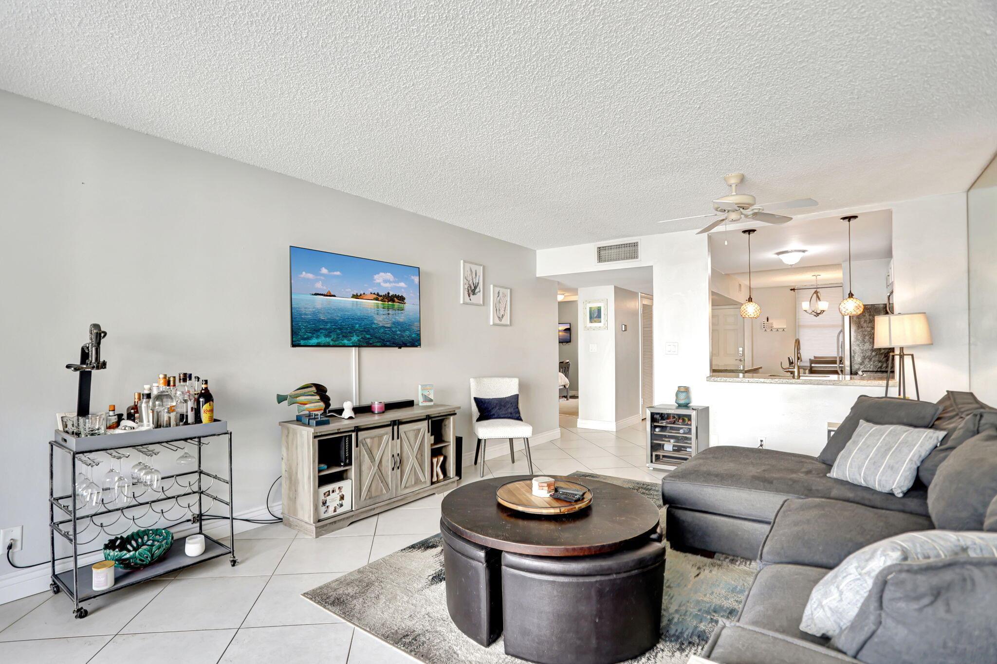 777 S Federal Highway 103k