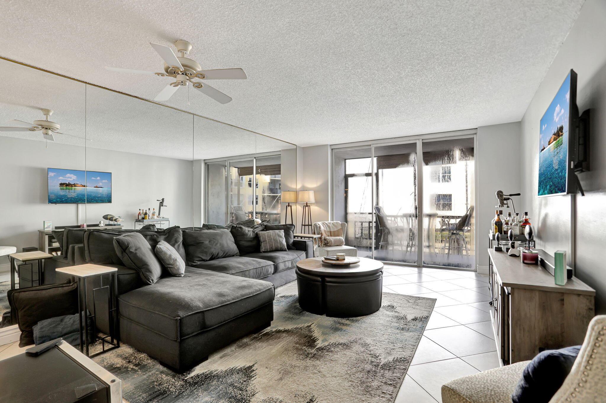 777 S Federal Highway 103k