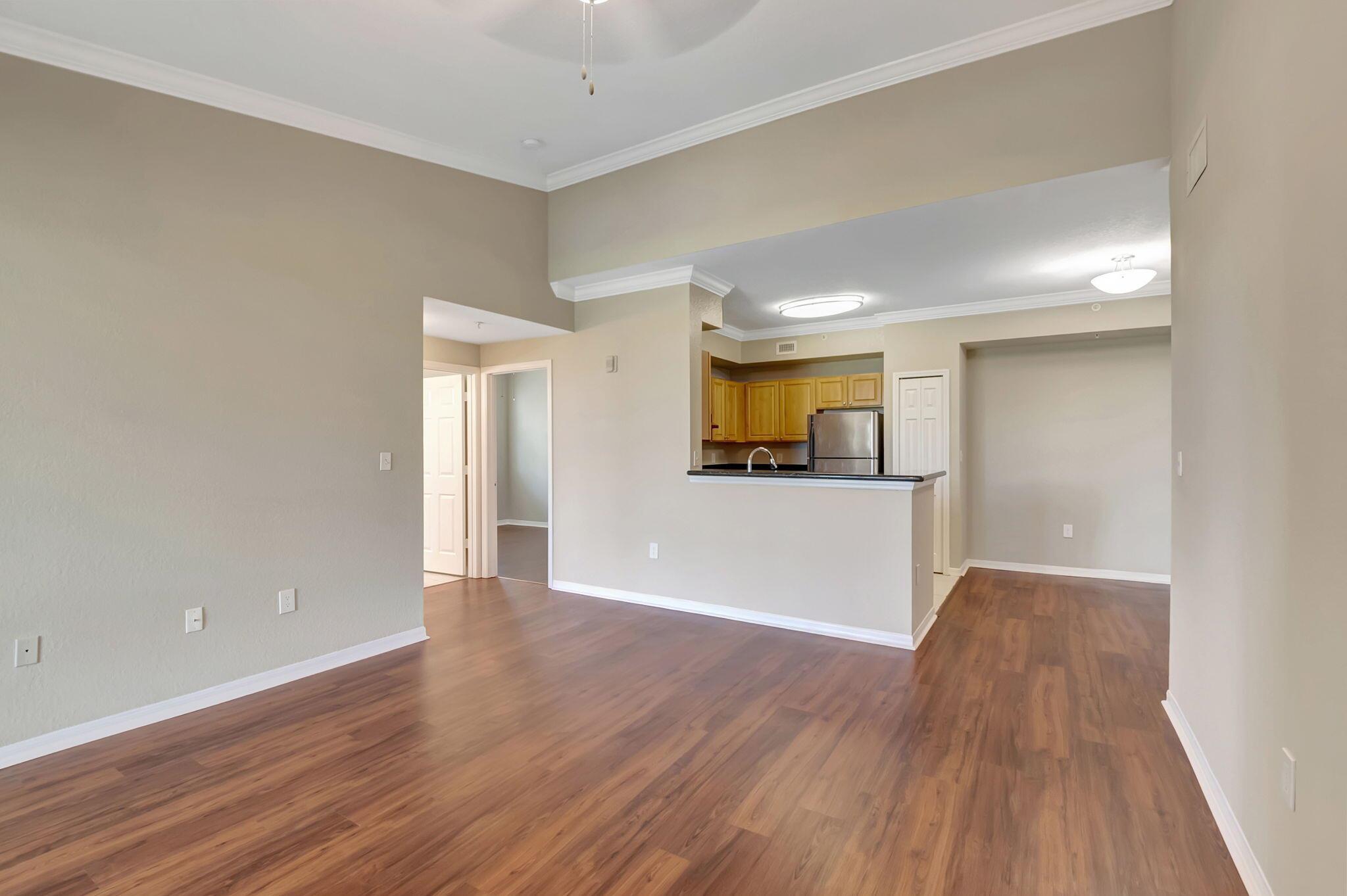 15145 Michelangelo Boulevard 208