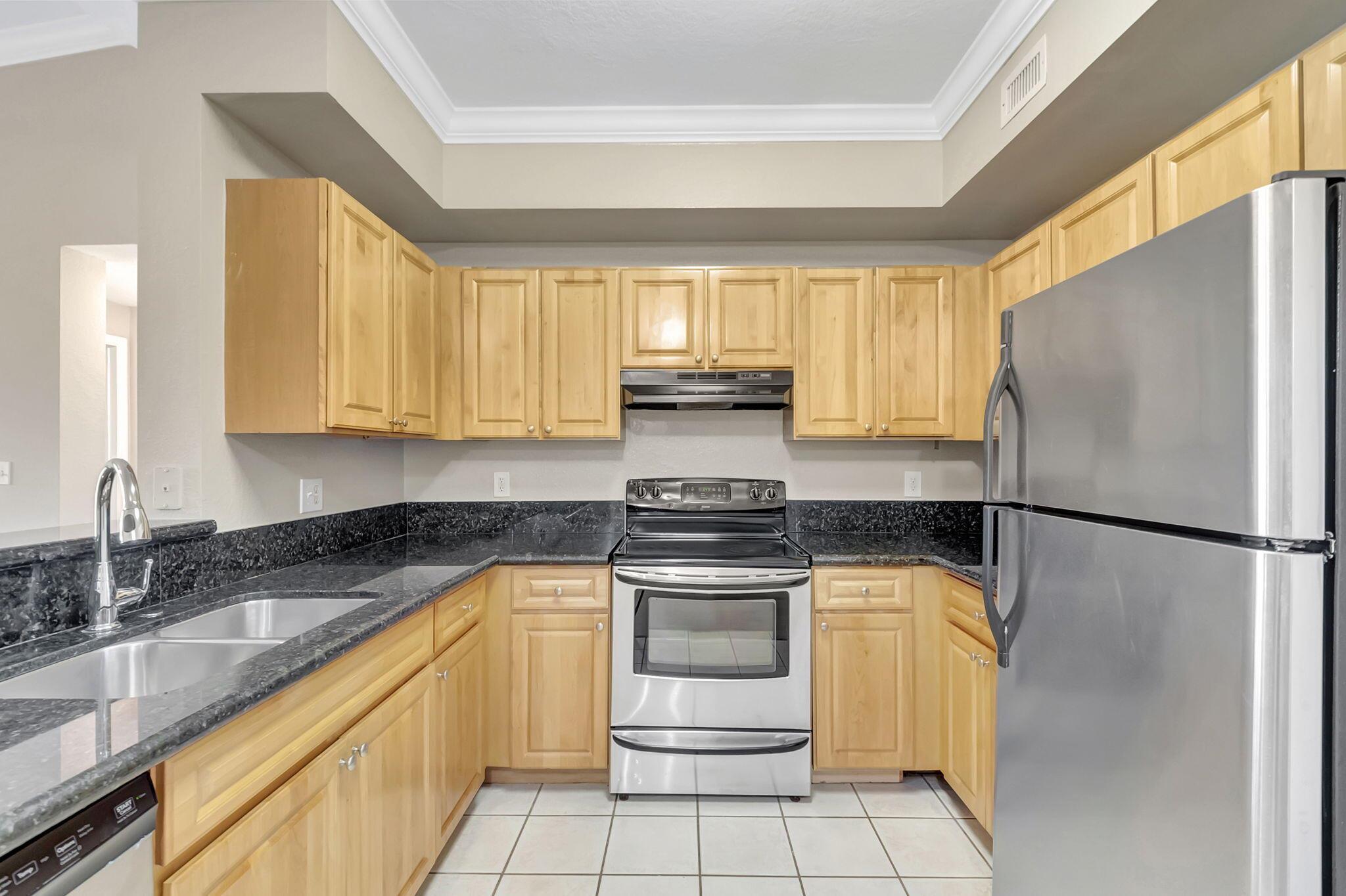 15145 Michelangelo Boulevard 208