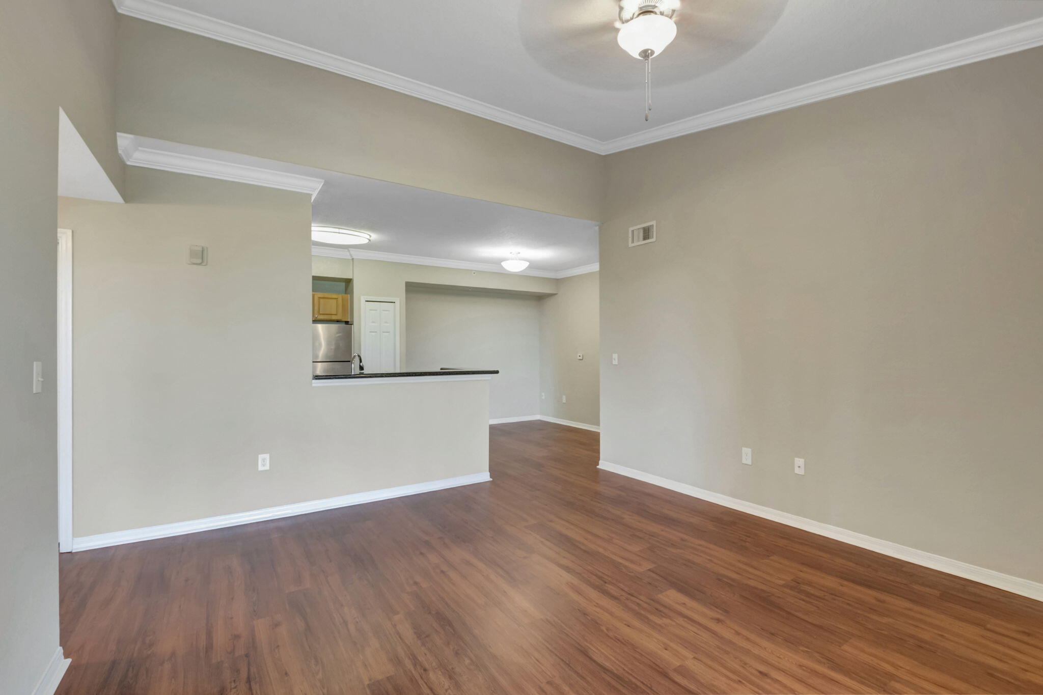 15145 Michelangelo Boulevard 208