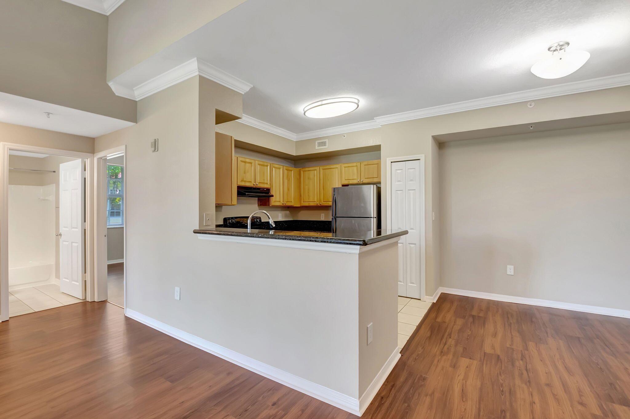 15145 Michelangelo Boulevard 208