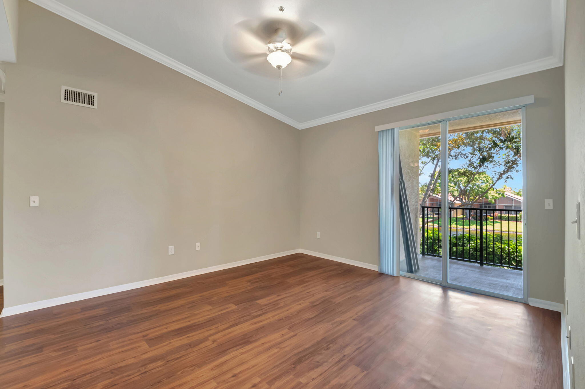 15145 Michelangelo Boulevard 208