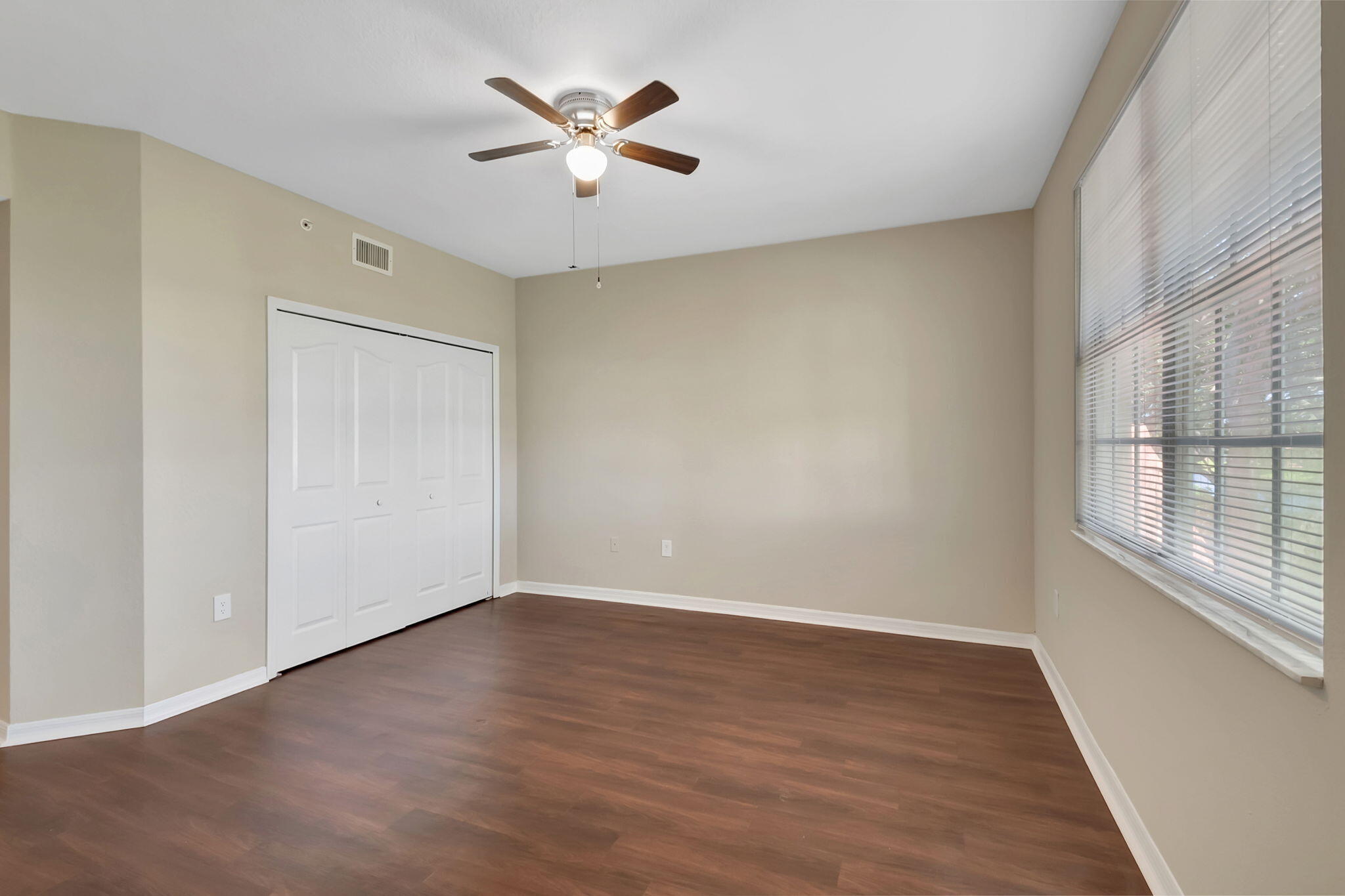 15145 Michelangelo Boulevard 208