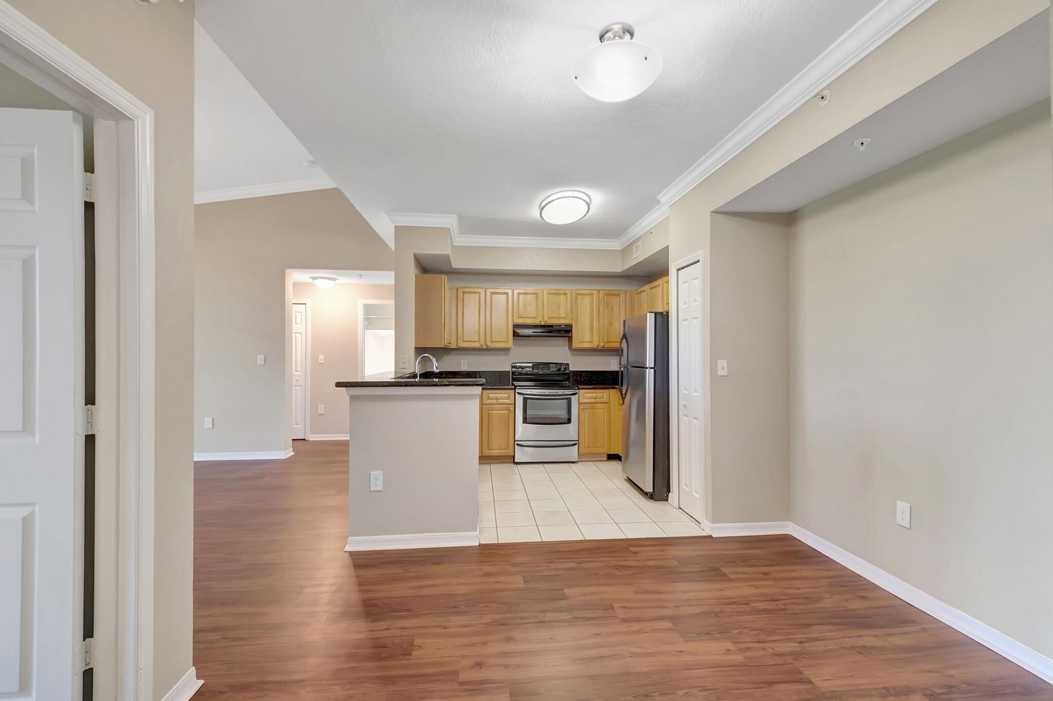 15145 Michelangelo Boulevard 208