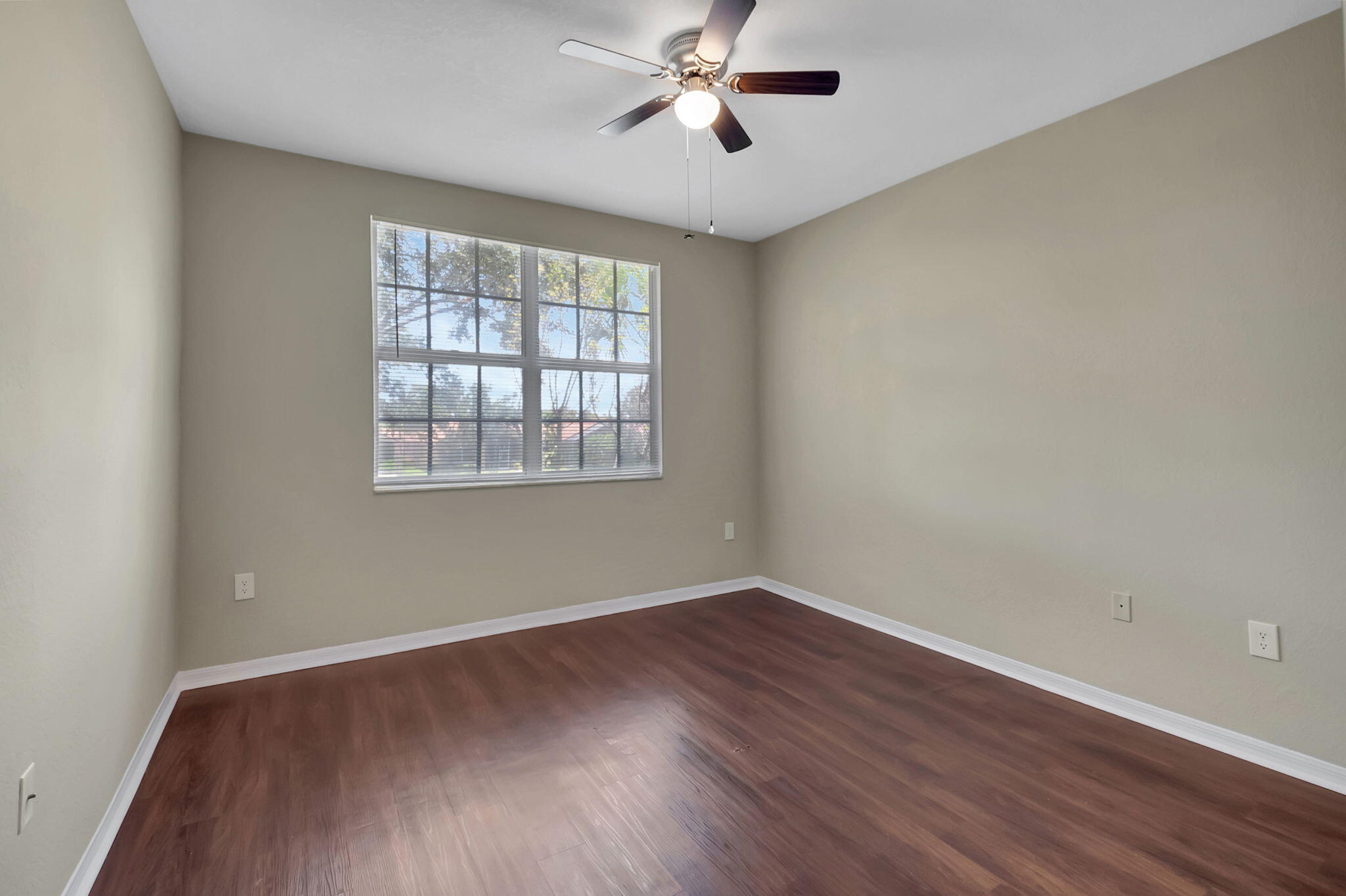 15145 Michelangelo Boulevard 208