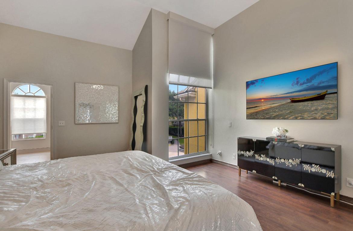 5469 Grand Park Place