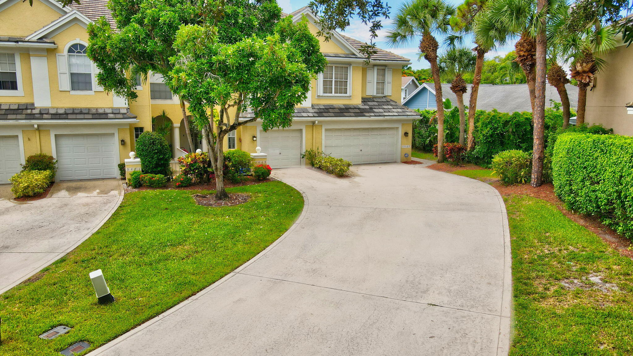 5469 Grand Park Place