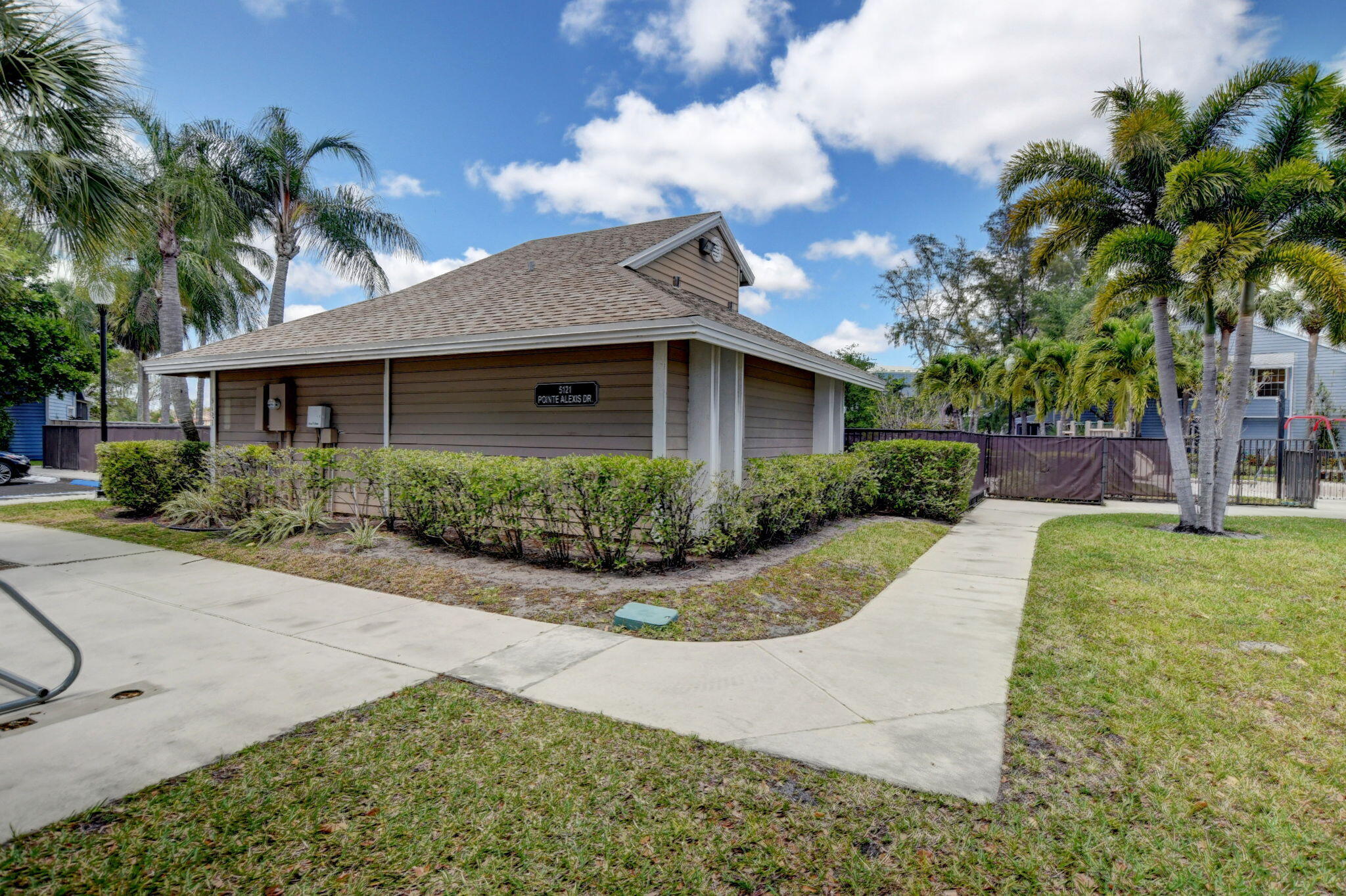 5469 Grand Park Place