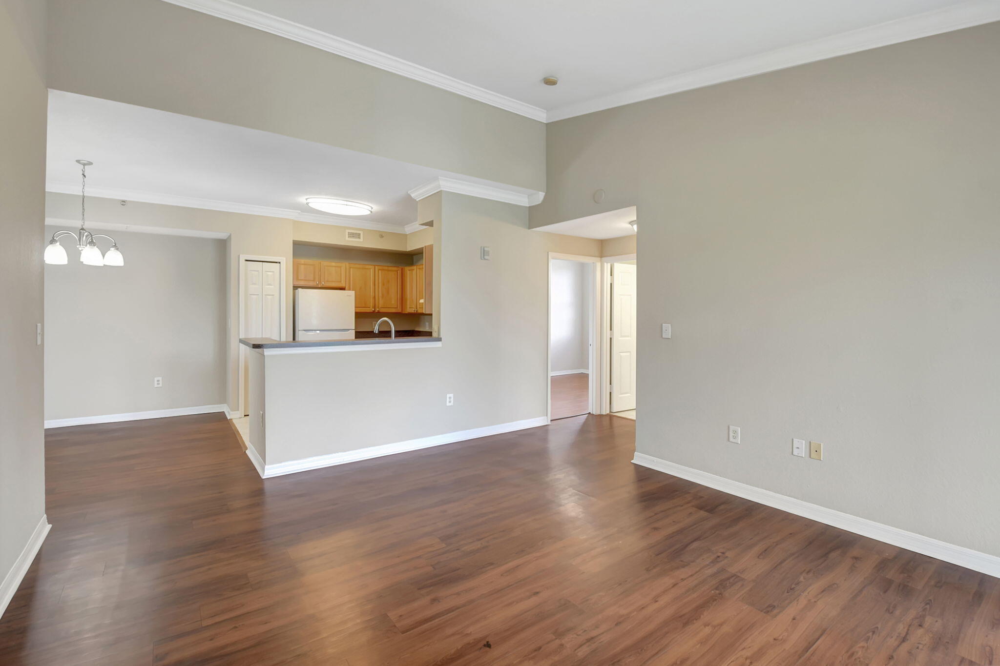 15015 Michelangelo Boulevard 202