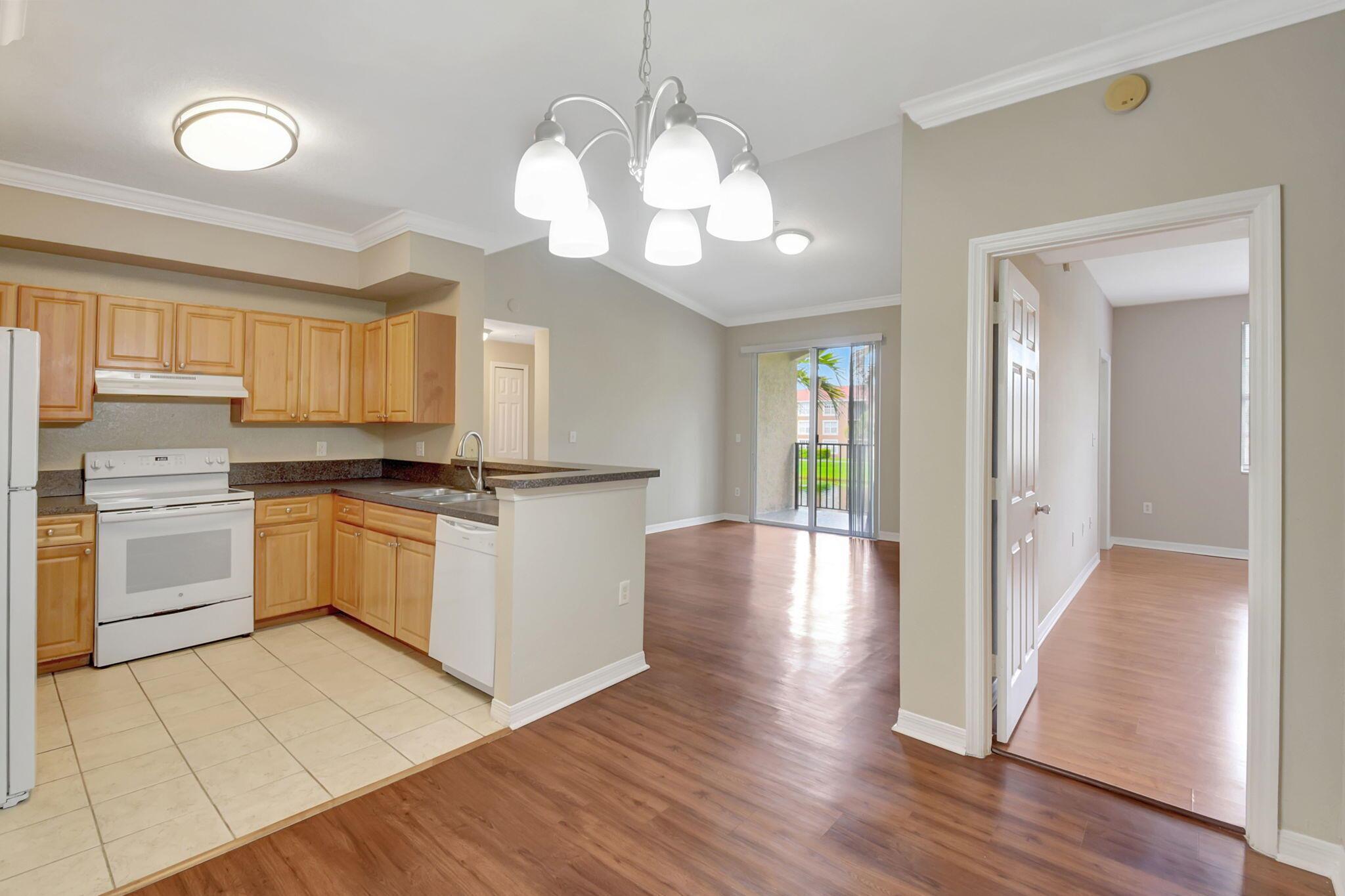 15015 Michelangelo Boulevard 202