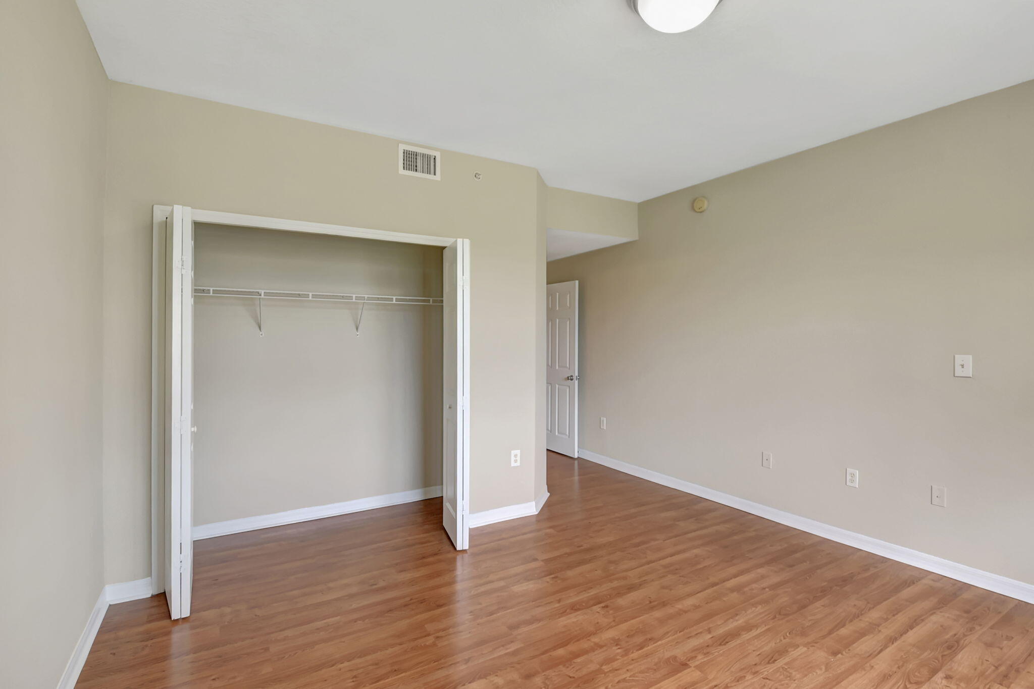 15015 Michelangelo Boulevard 202