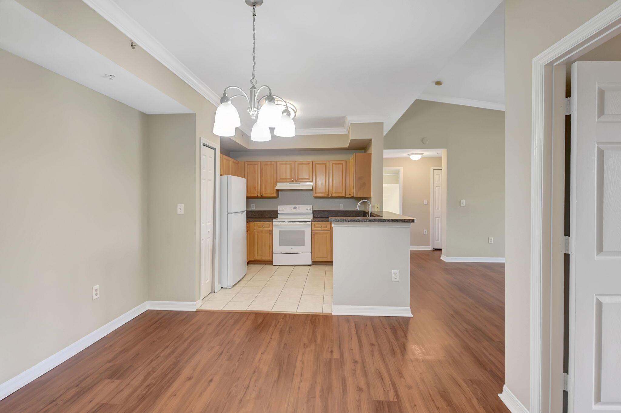 15015 Michelangelo Boulevard 202