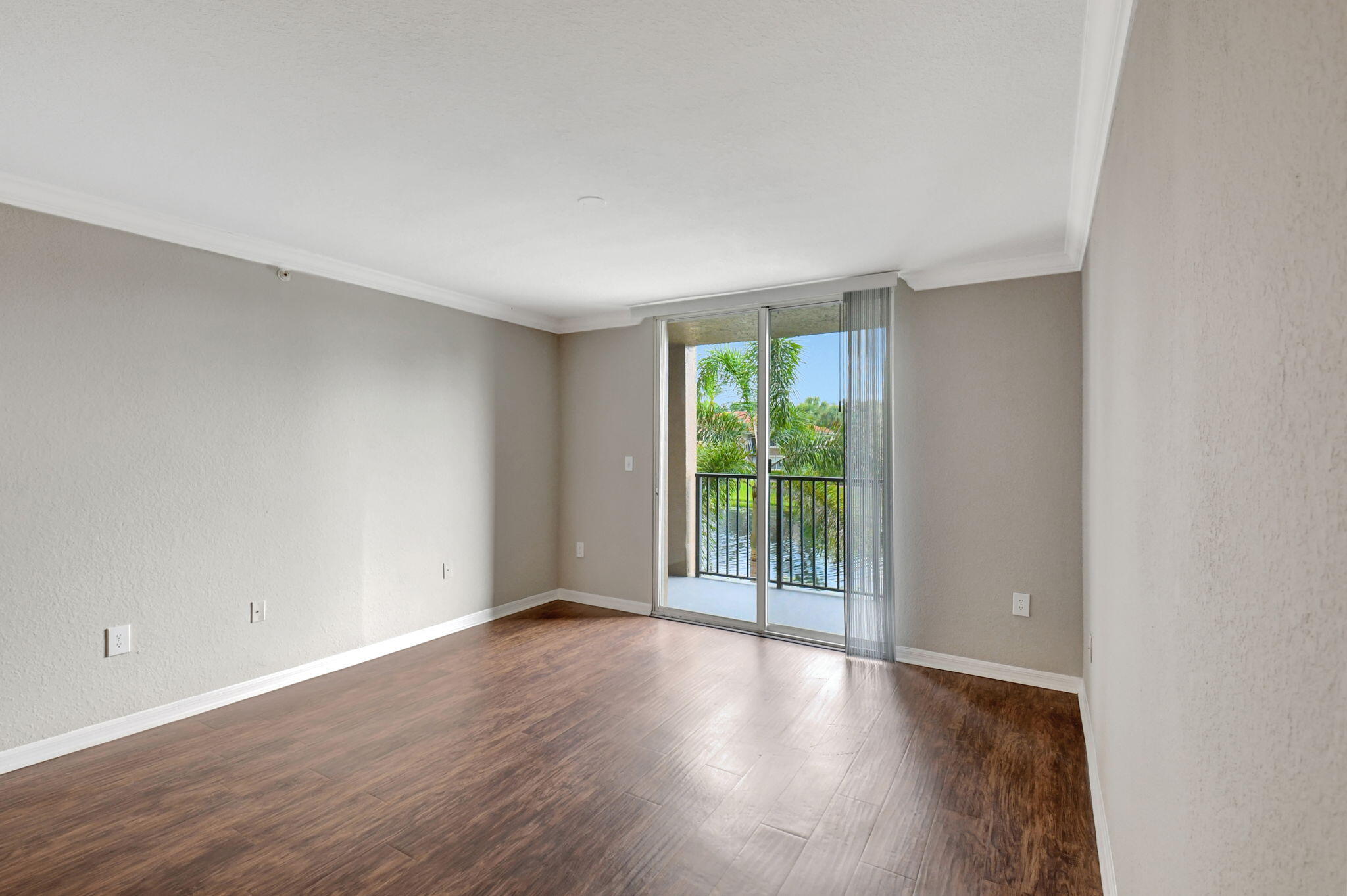 15065 Michelangelo Boulevard 204