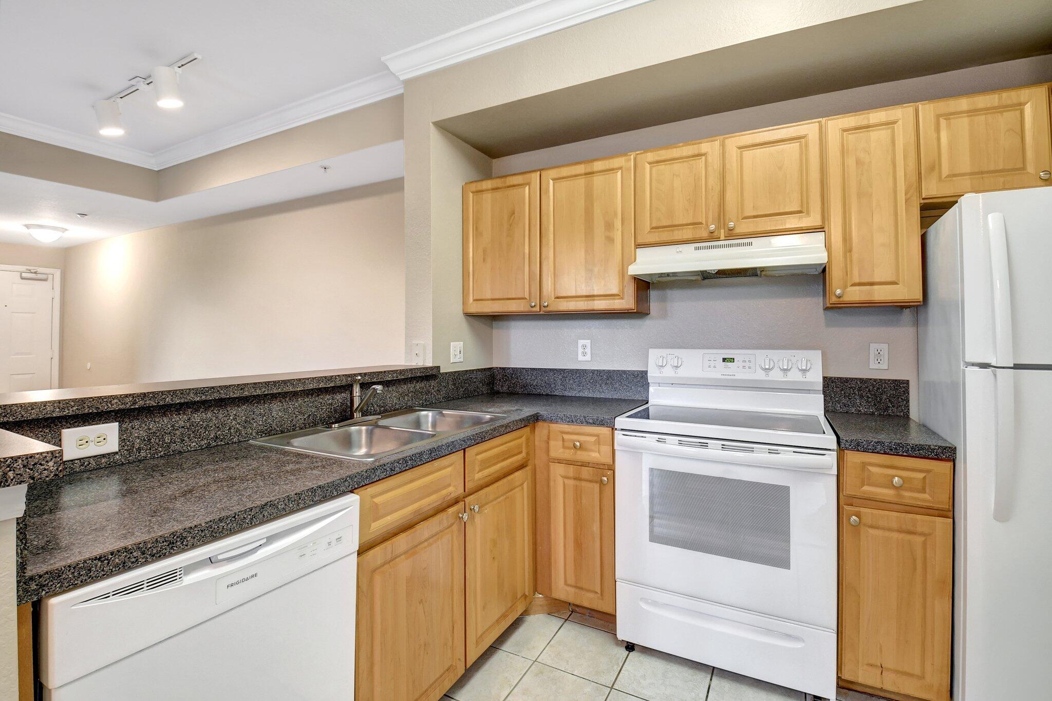 15045 Michelangelo Boulevard 106