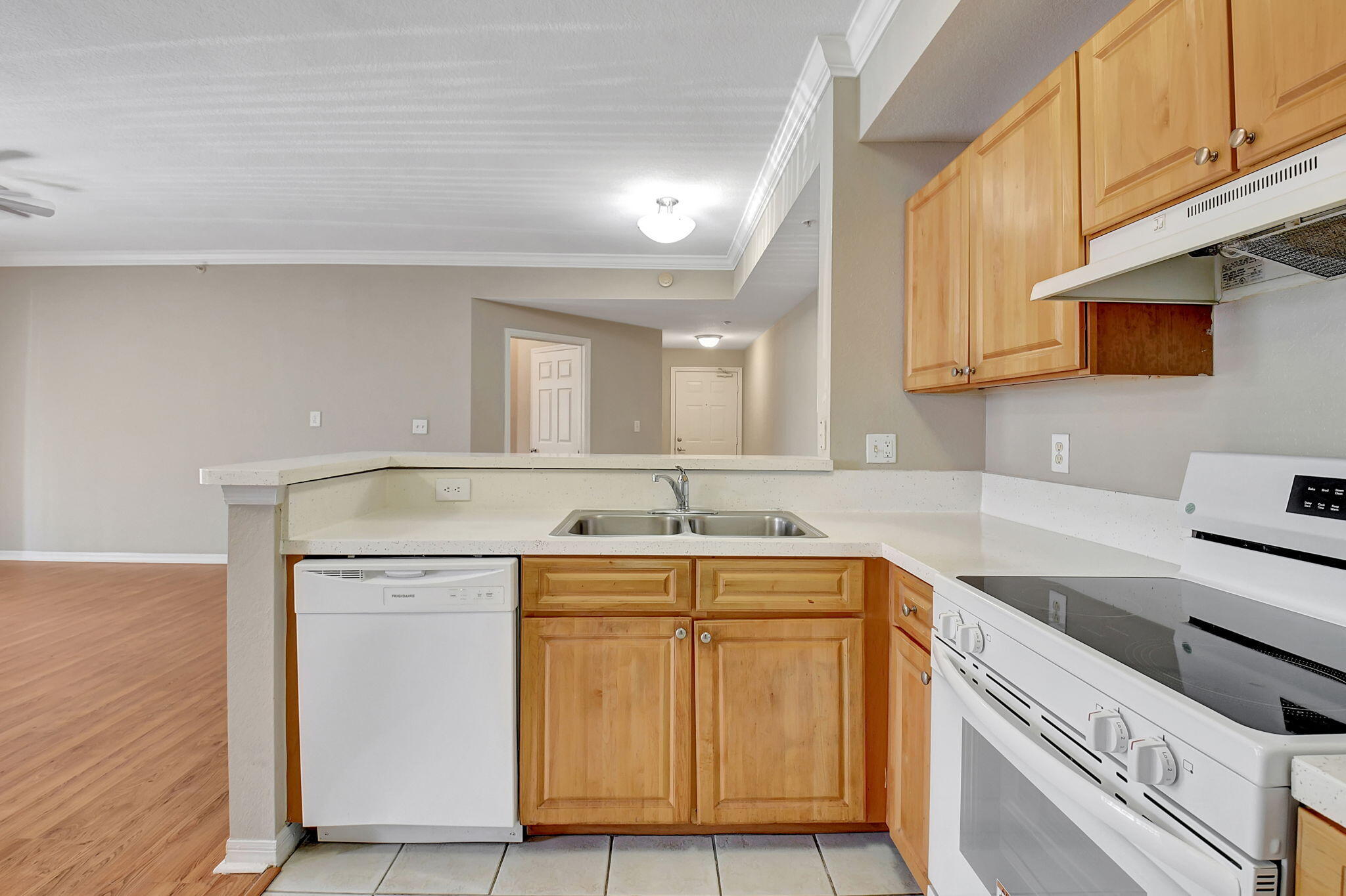 15105 Michelangelo Boulevard 103