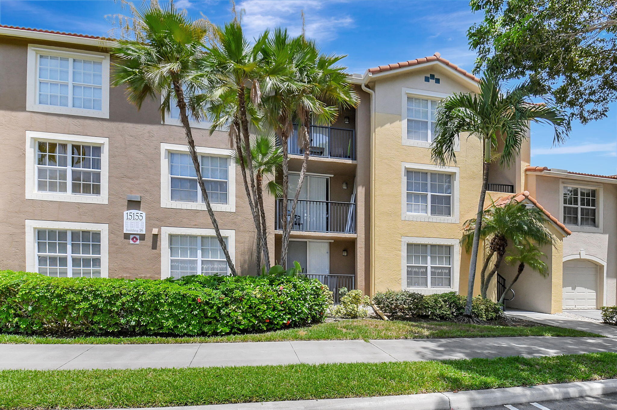 15155 Michelangelo Boulevard 306