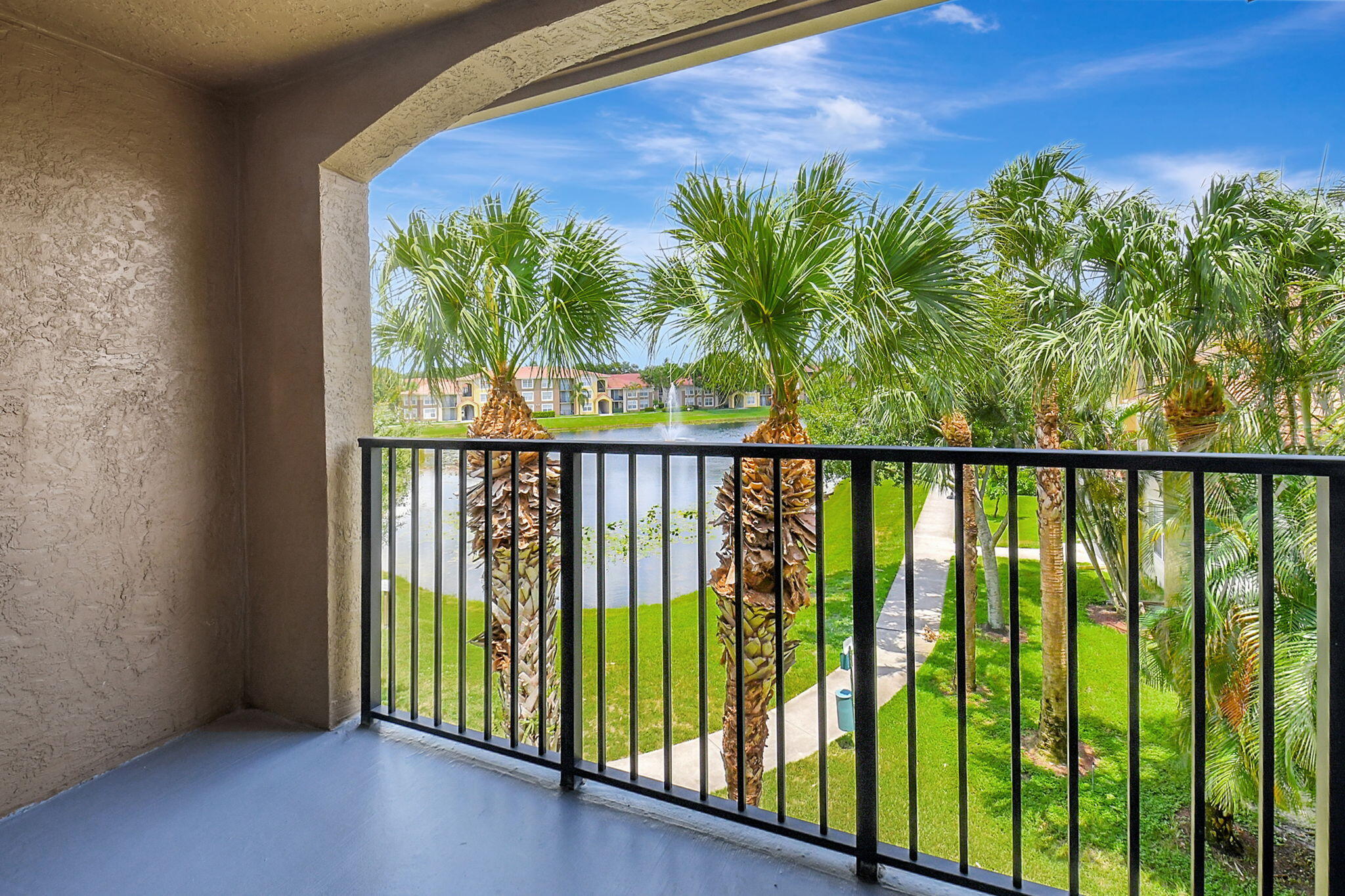 15155 Michelangelo Boulevard 306