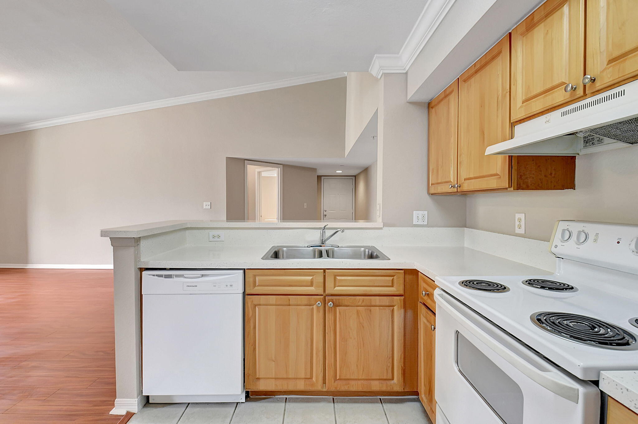 15155 Michelangelo Boulevard 306