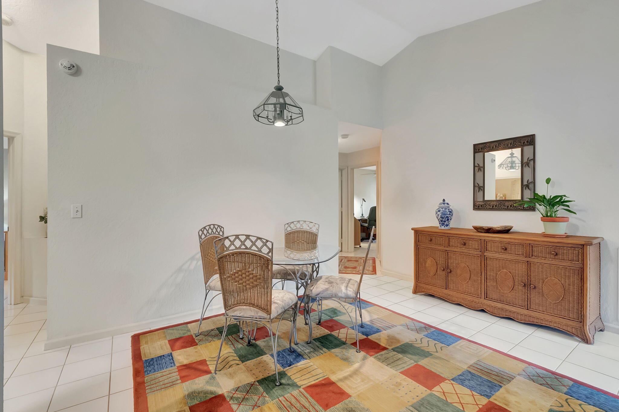 4050 Laurelwood Lane