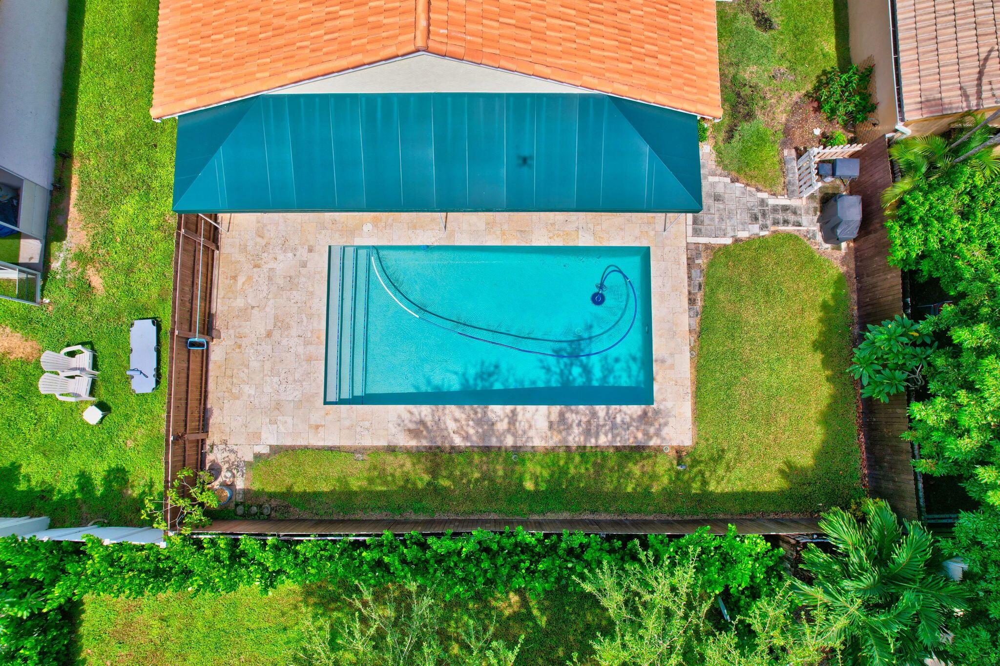 4050 Laurelwood Lane