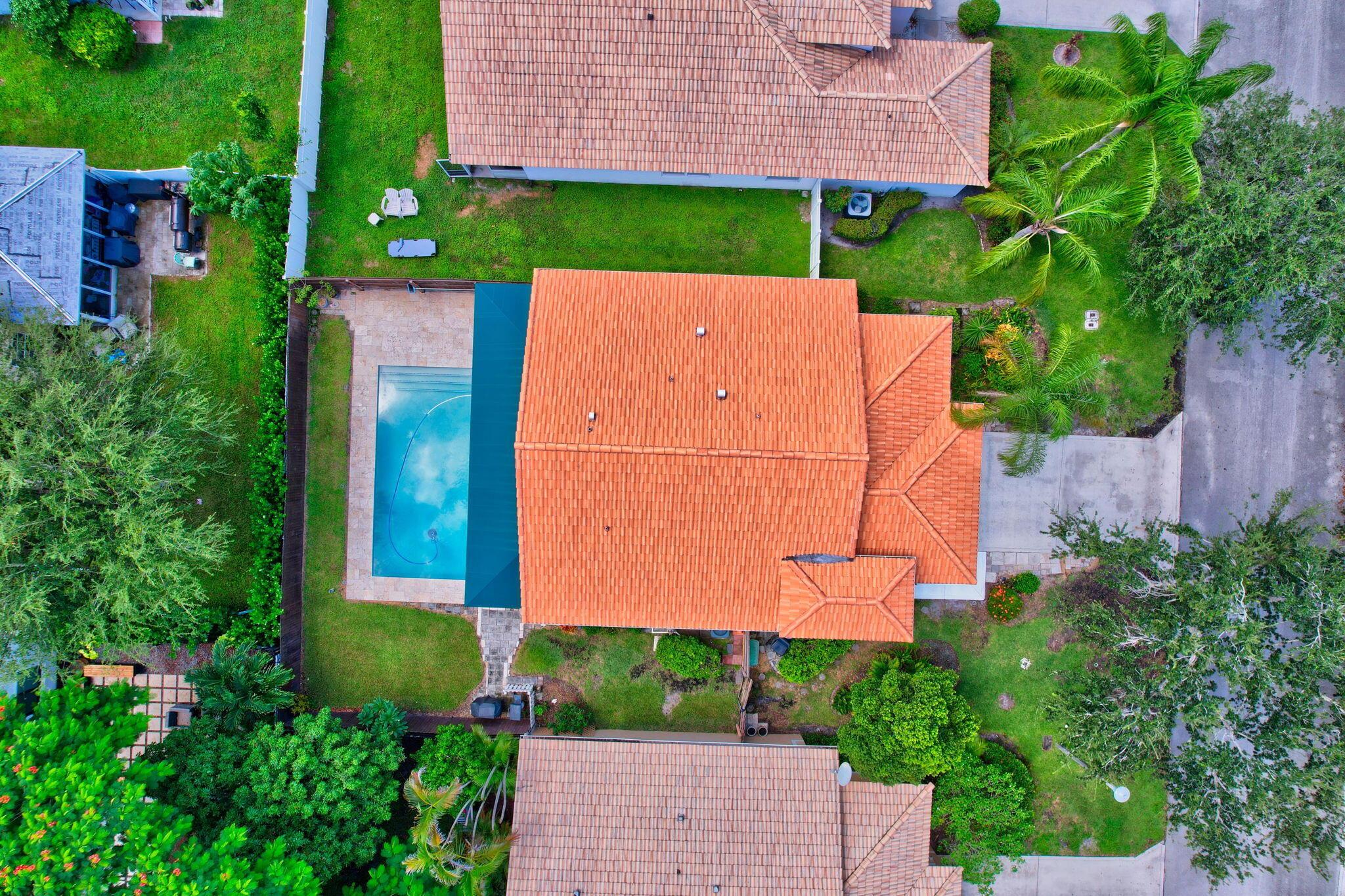 4050 Laurelwood Lane