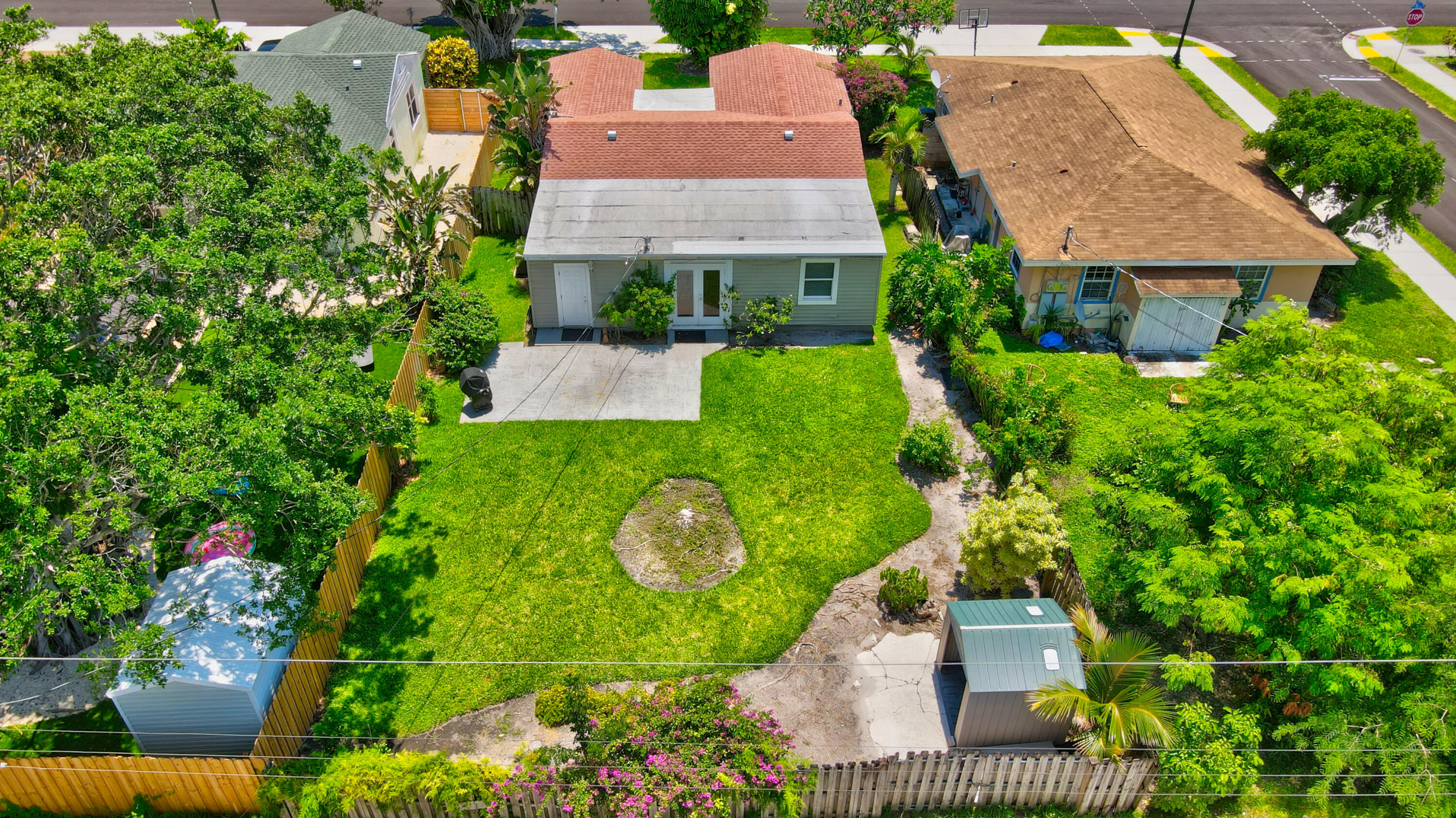 830 SE 3rd Avenue