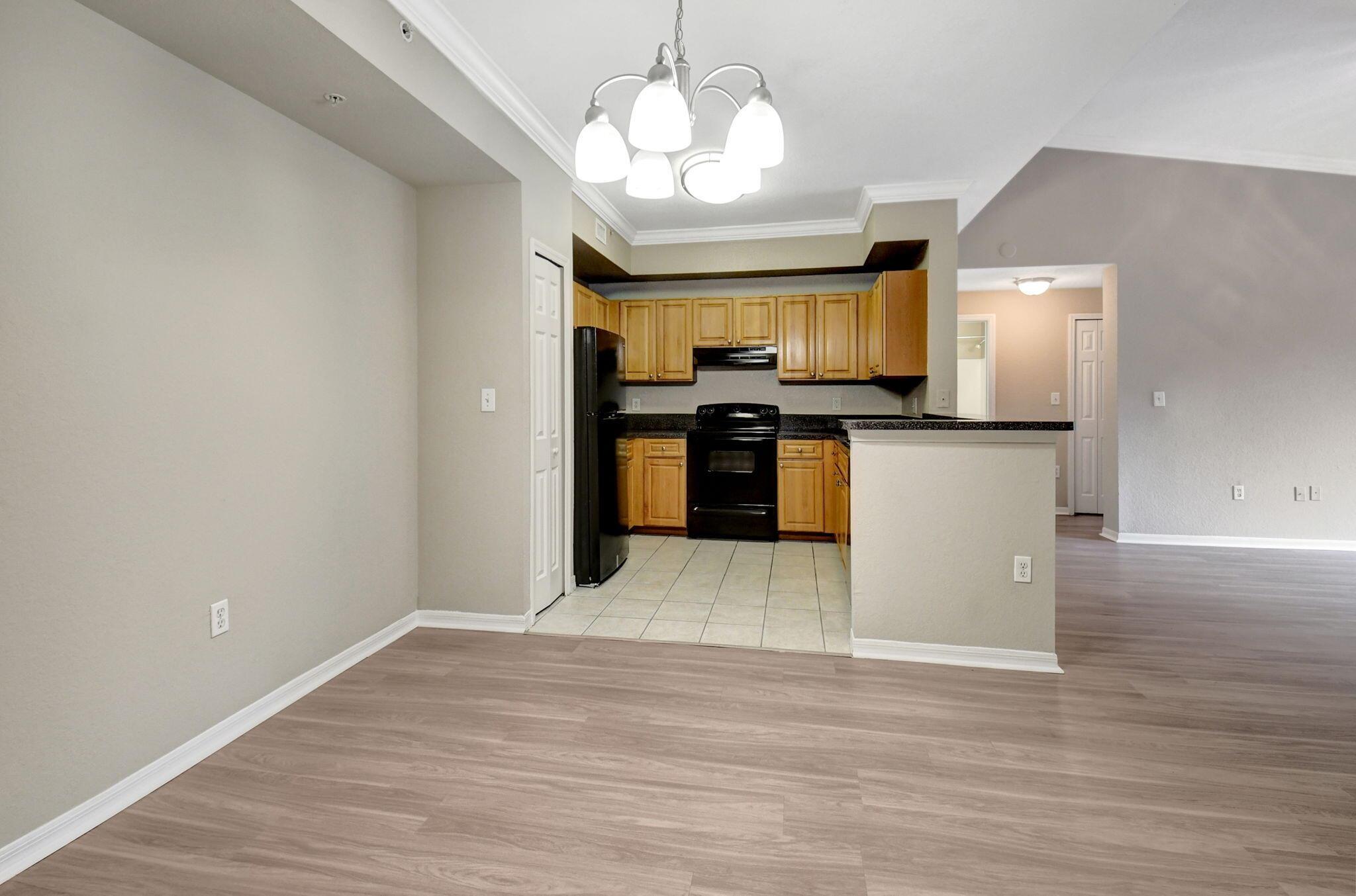 15015 Michelangelo Boulevard 207